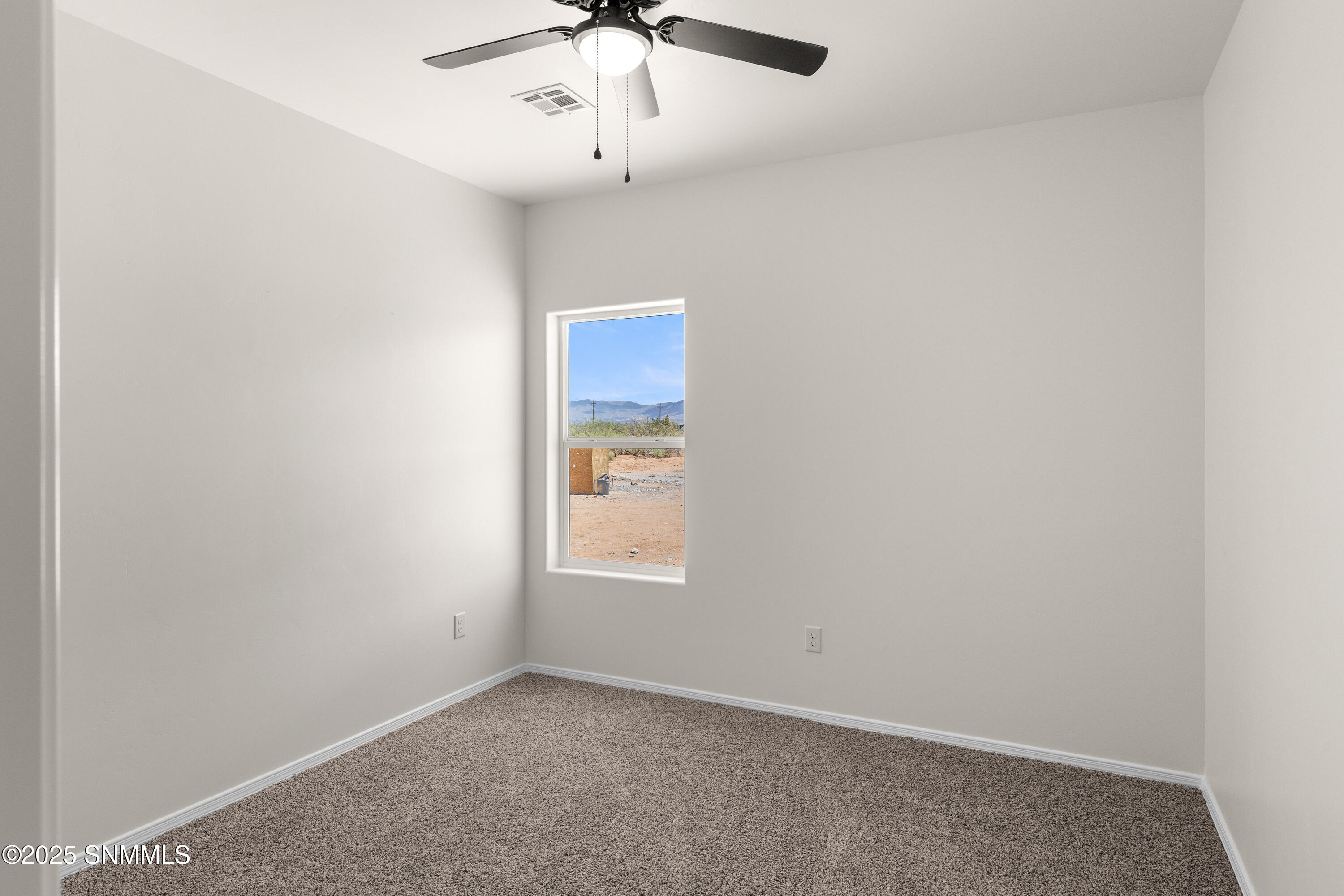 5970 Diaz Loop Property Photo 23
