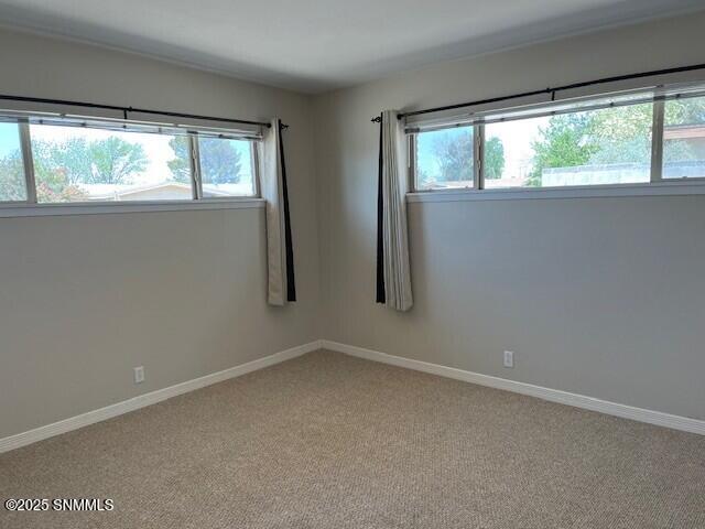 2640 Desert Drive Property Photo 17