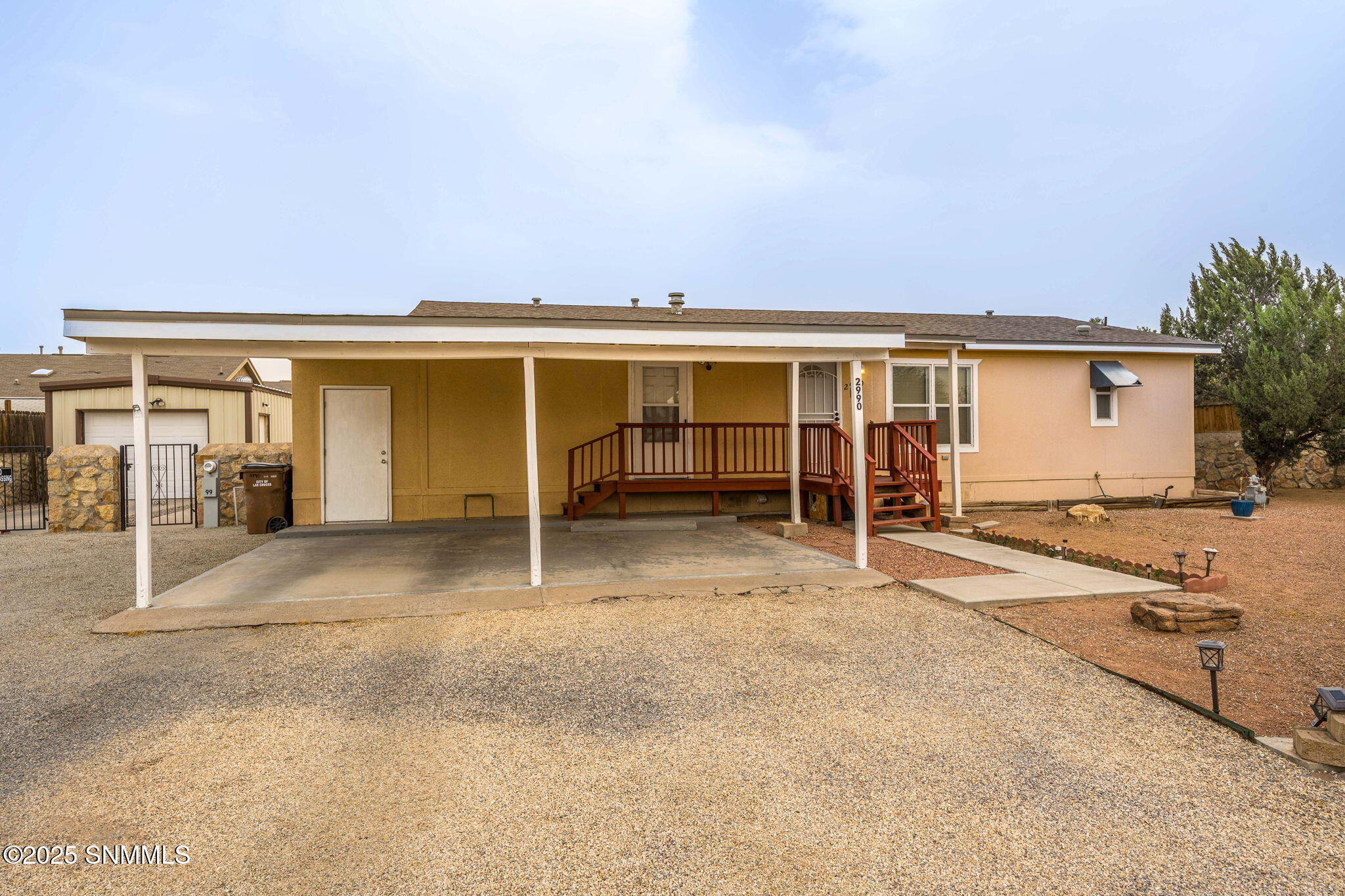 2990 Petunia Lane Property Photo 3