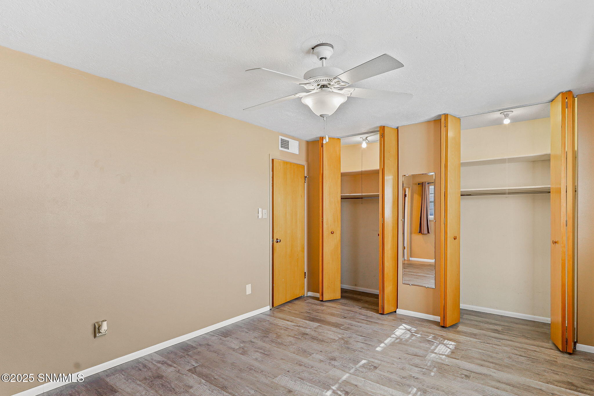 2010 Carlyle Drive Property Photo 16