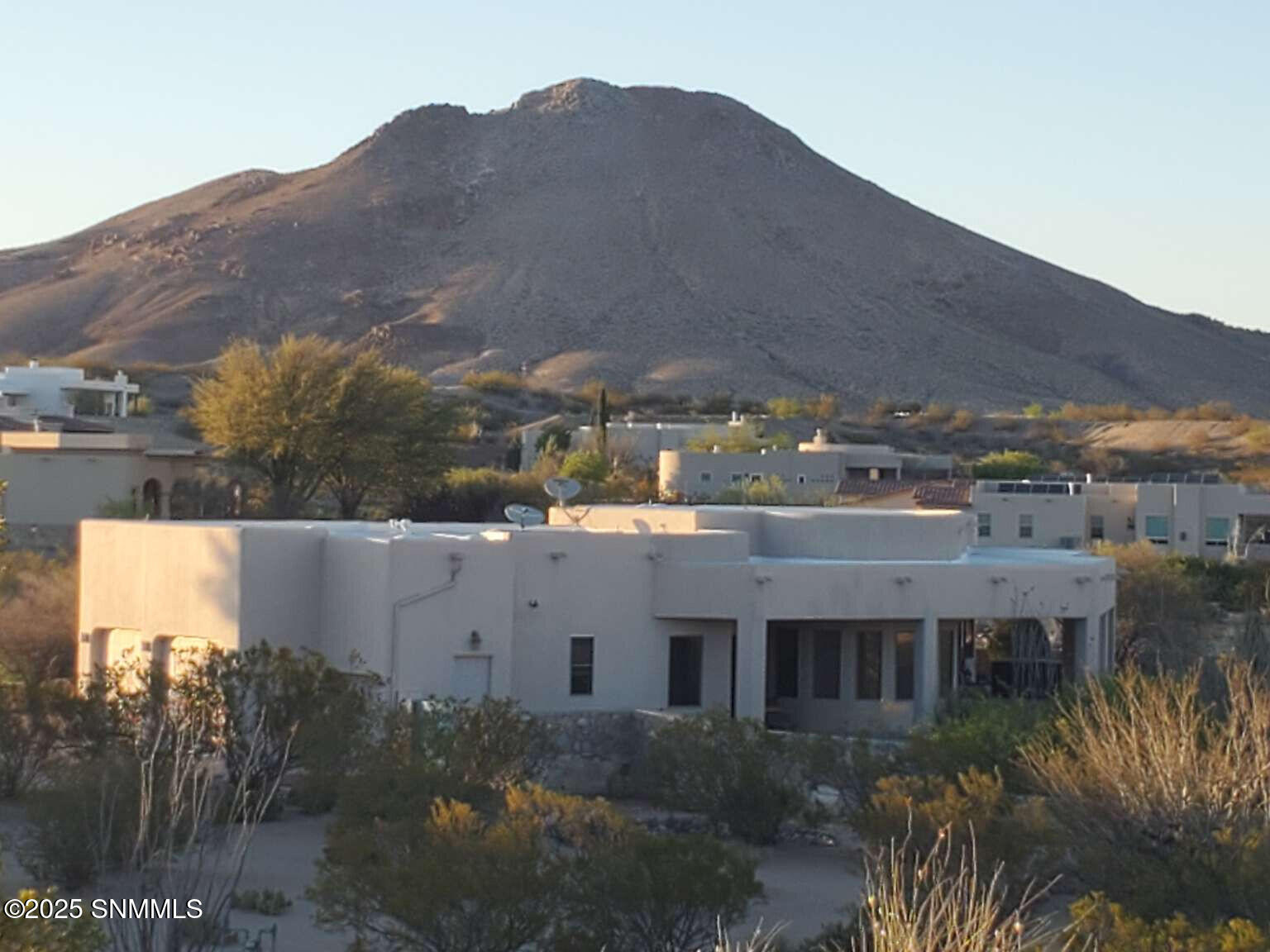 8025 Renoir Loop Property Photo 3