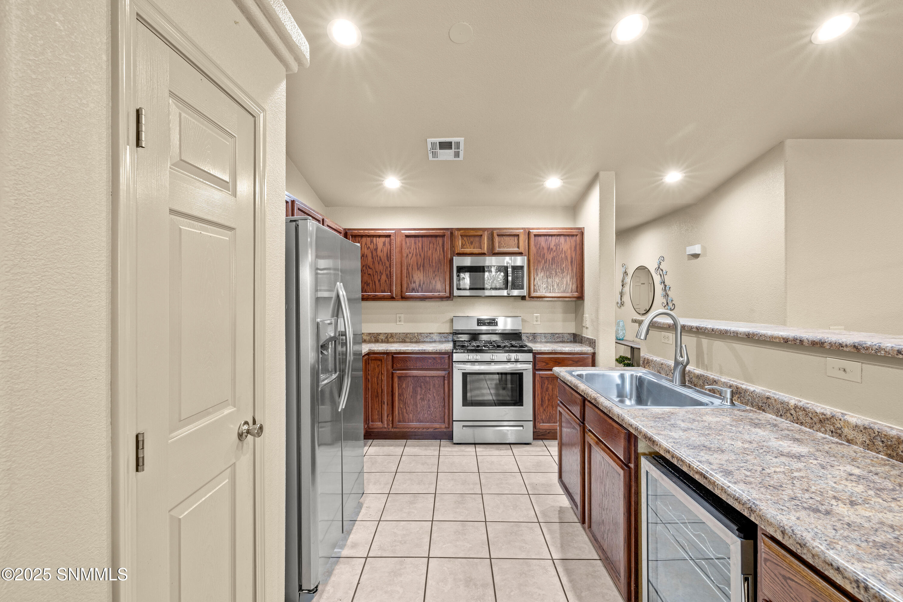 2976 Ancho Avenue Property Photo 11