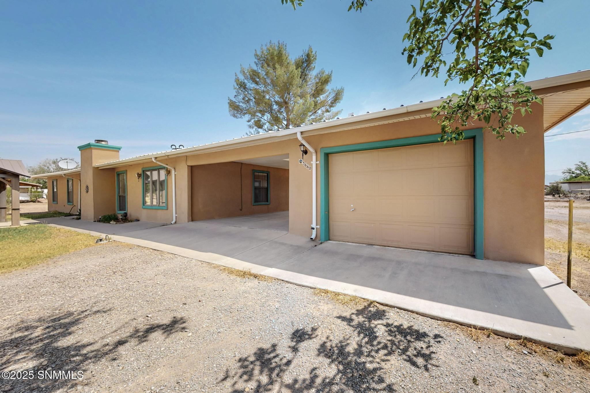 3660 Arcilla Place Property Photo 2