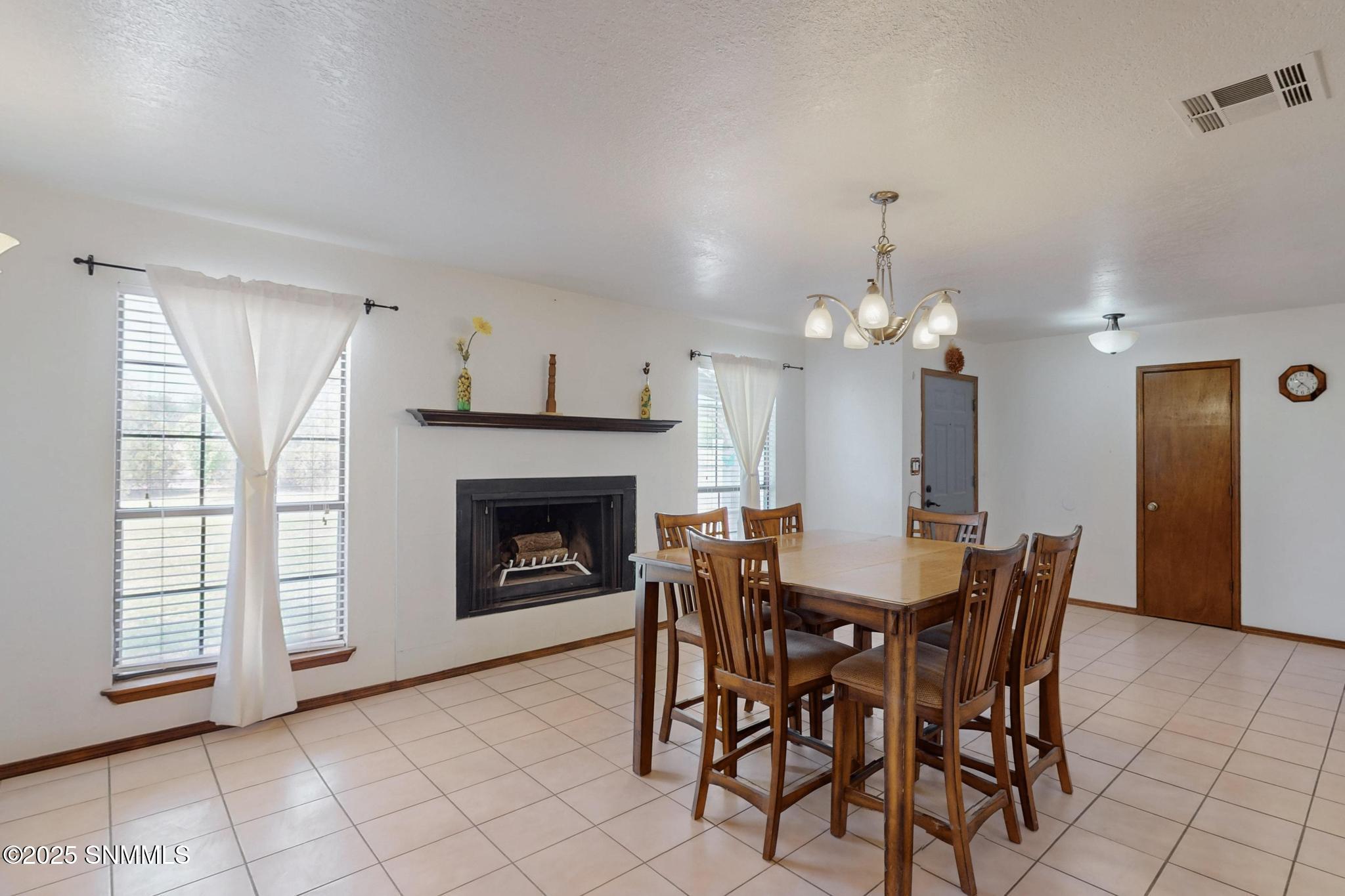 3660 Arcilla Place Property Photo 5