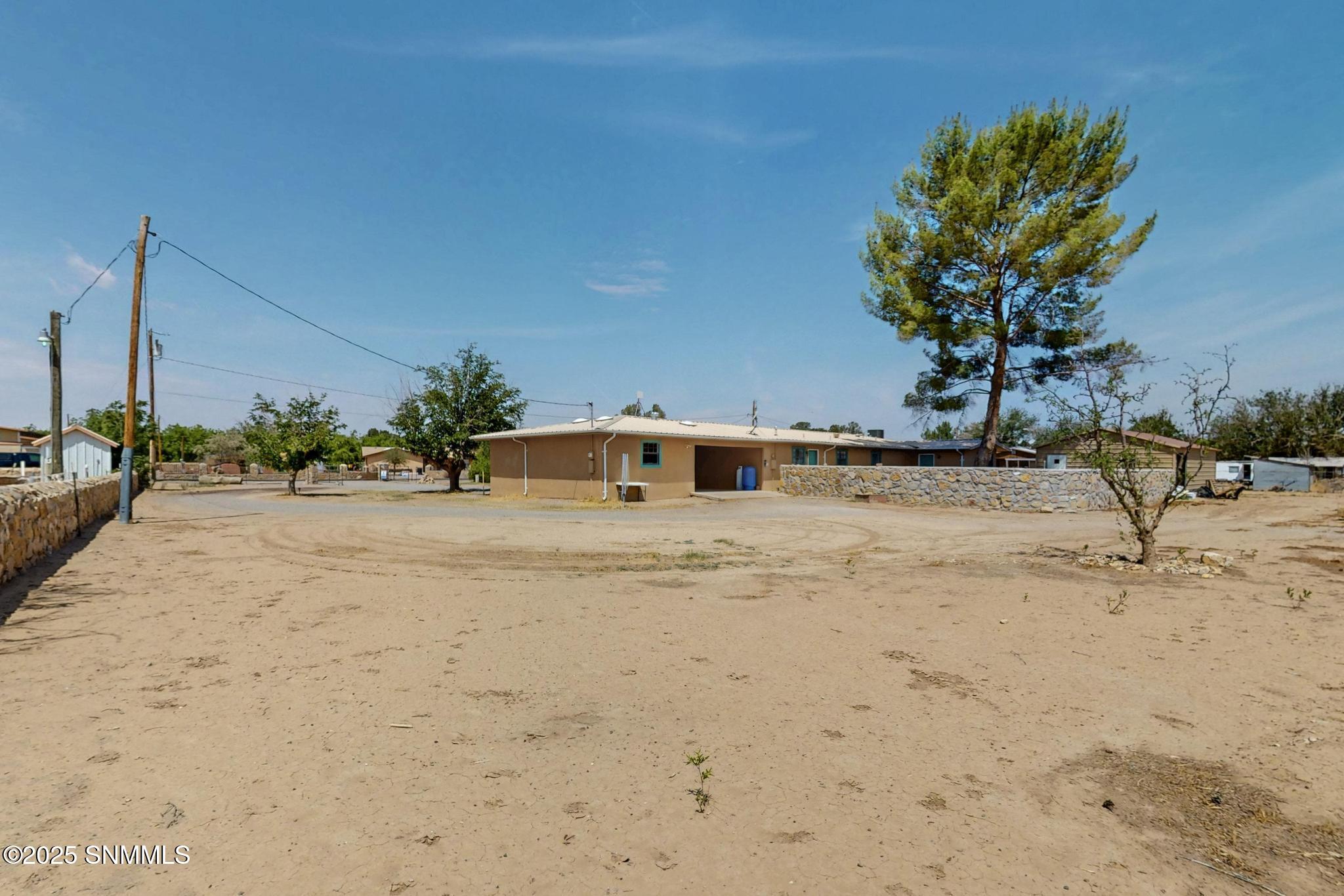 3660 Arcilla Place Property Photo 43