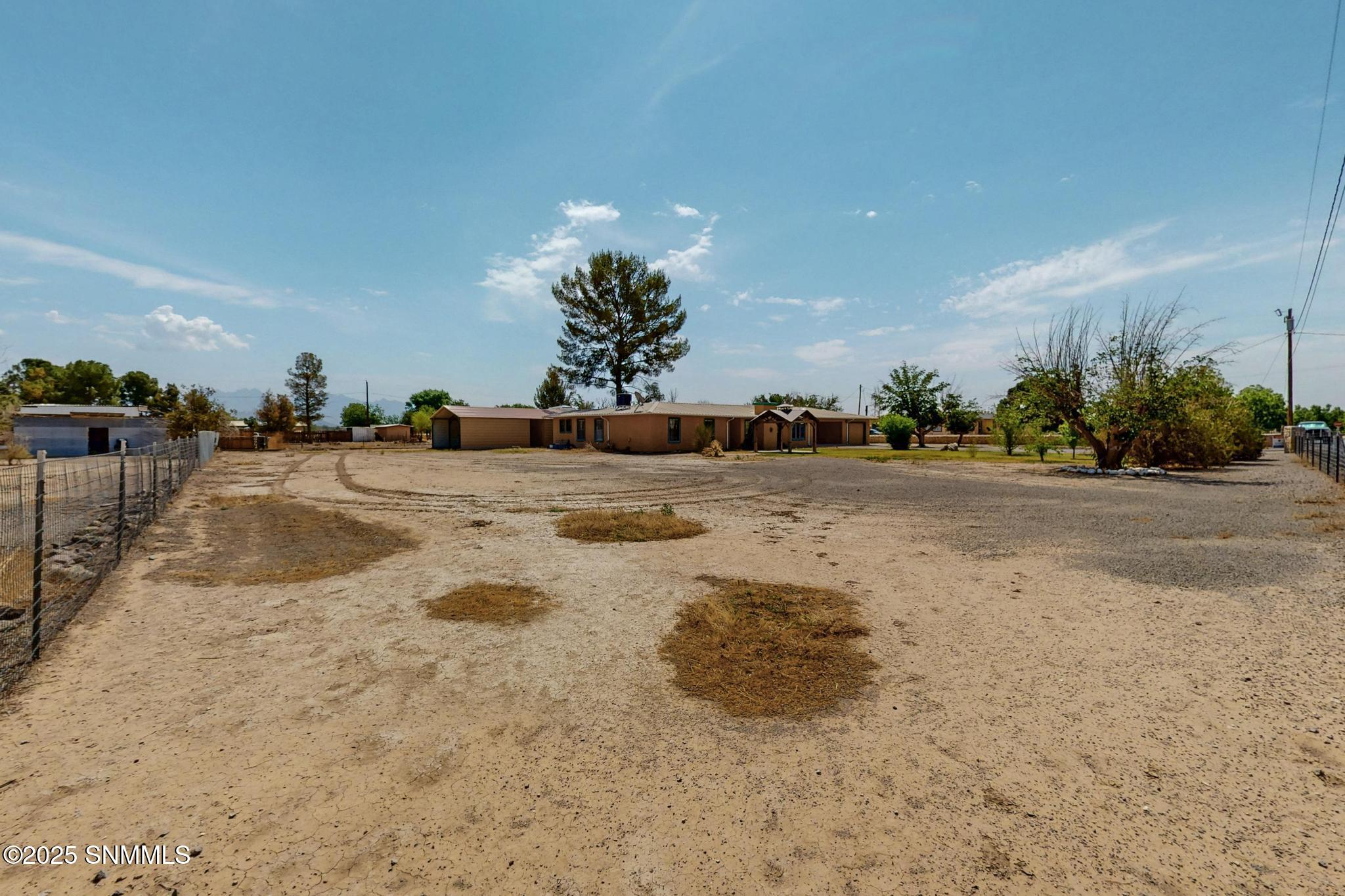 3660 Arcilla Place Property Photo 44