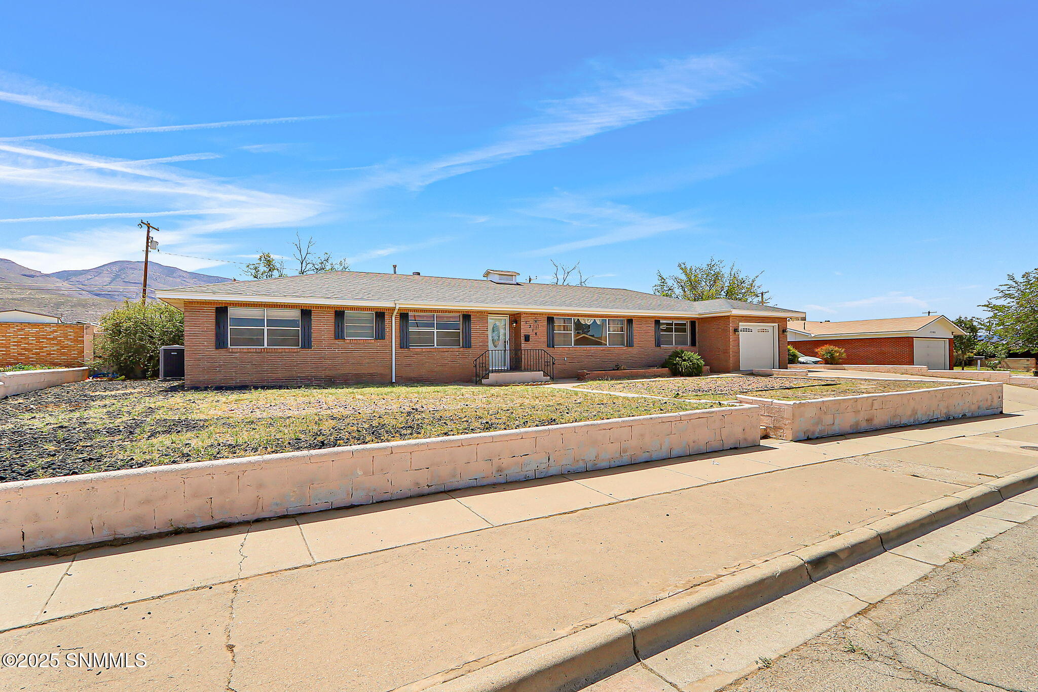 1218 Juniper Drive Drive Property Photo 1