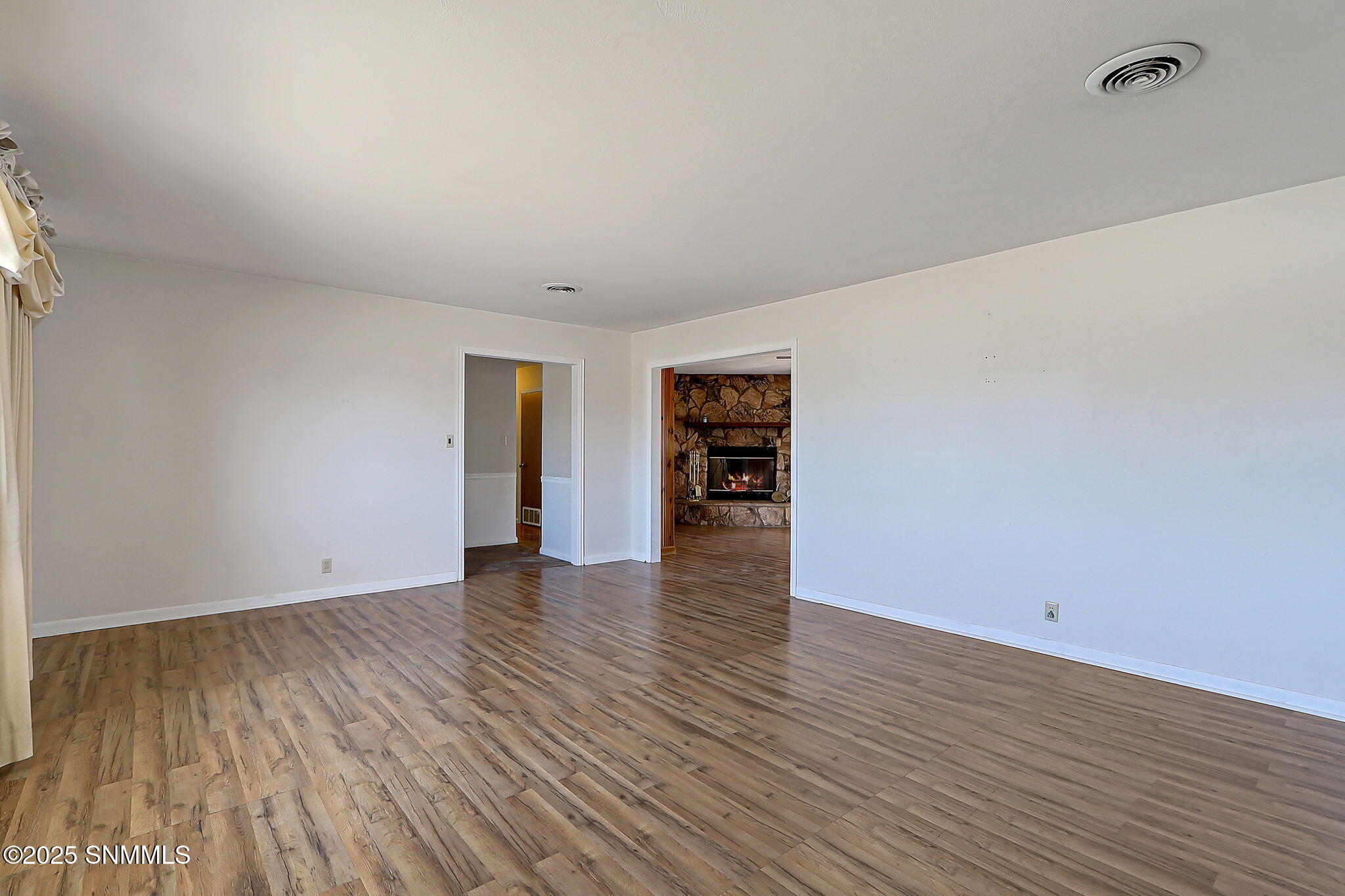 1218 Juniper Drive Drive Property Photo 8