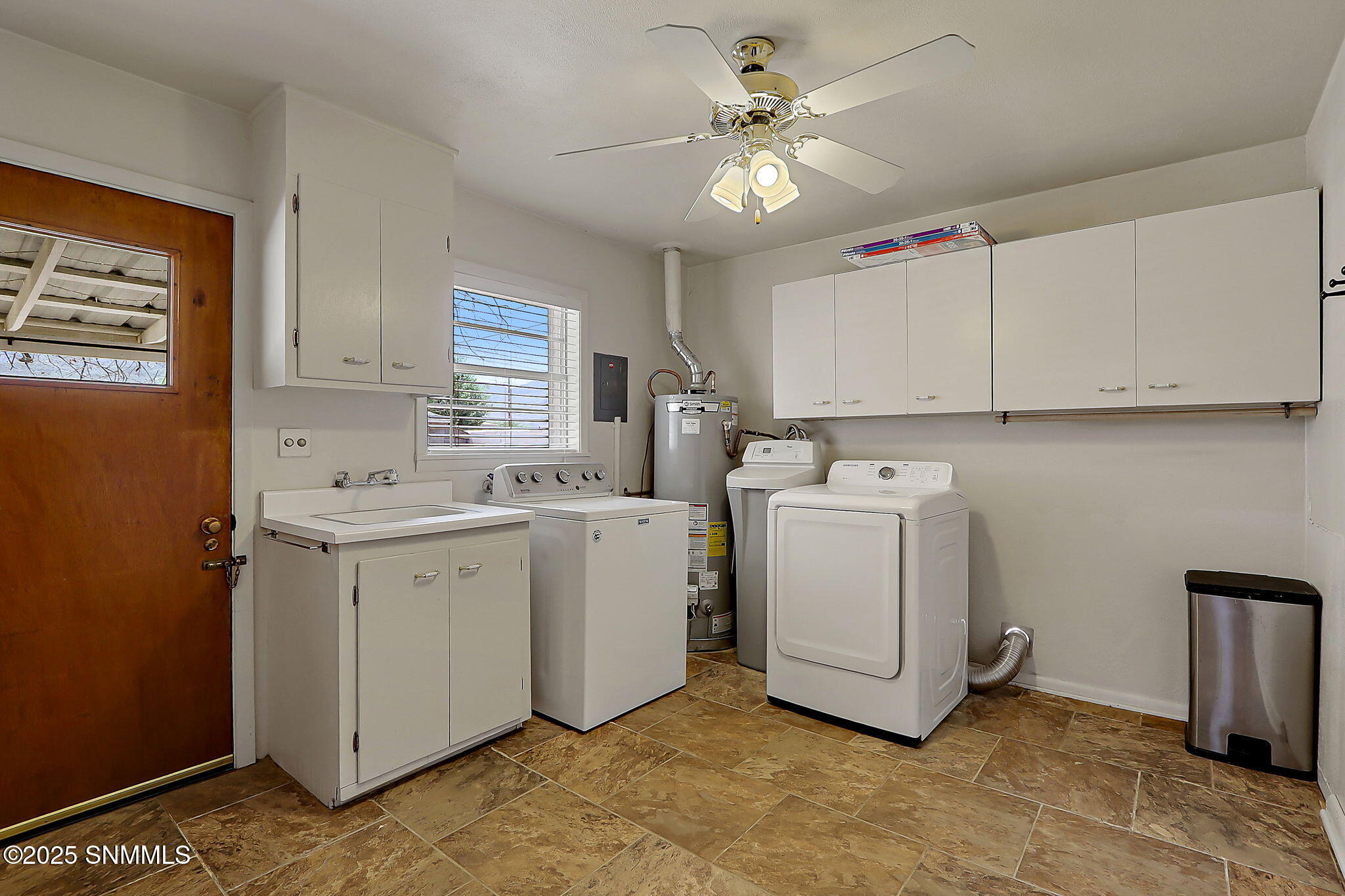 1218 Juniper Drive Drive Property Photo 14