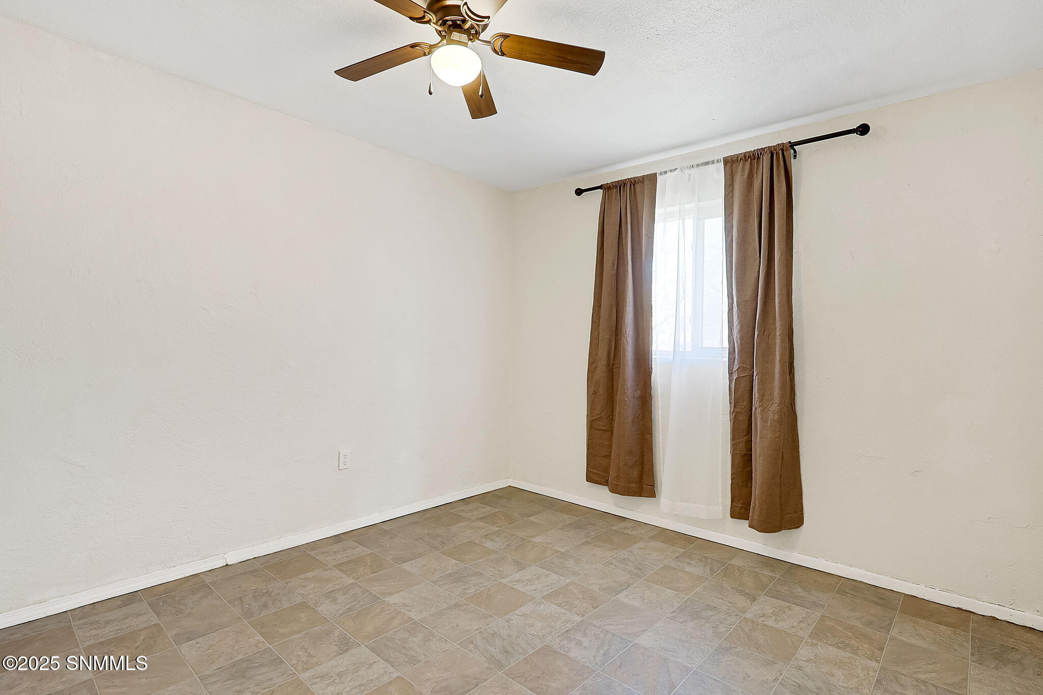 4004 Elks Drive Property Photo 25