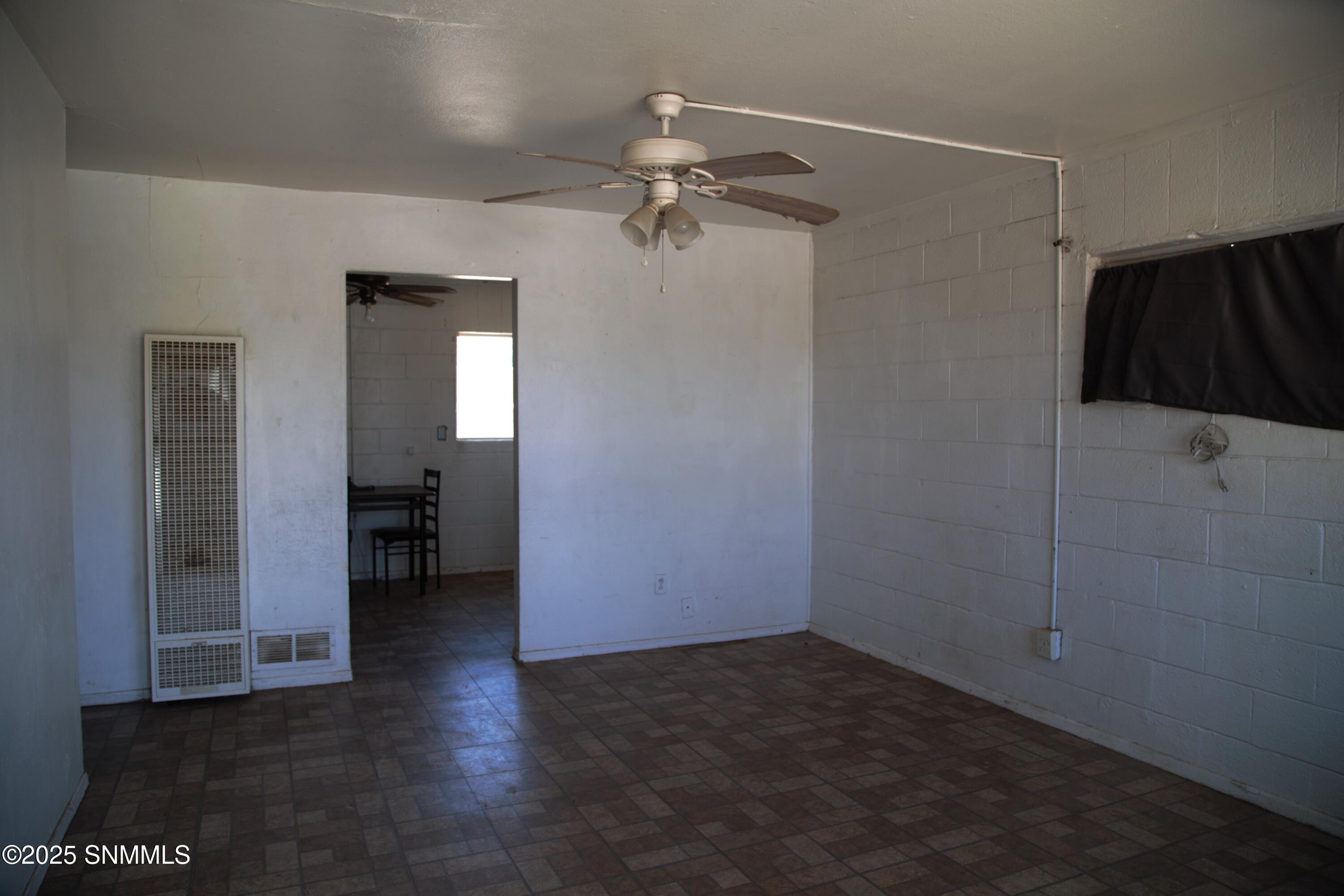 1120 Poplar Avenue Property Photo 4
