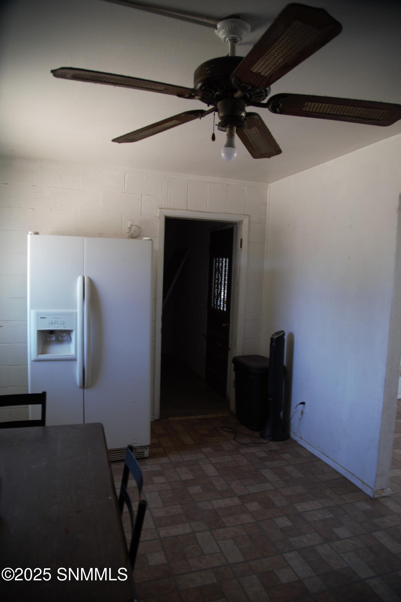 1120 Poplar Avenue Property Photo 7