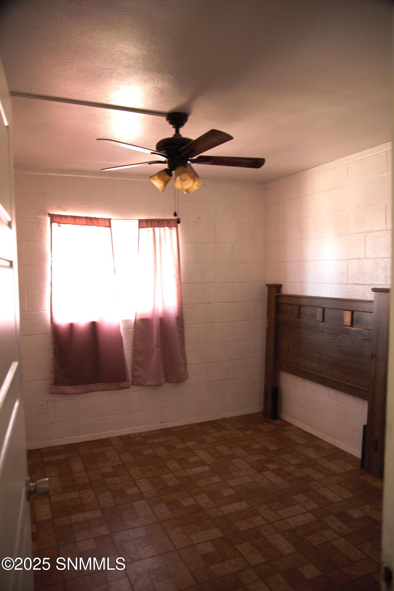 1120 Poplar Avenue Property Photo 10