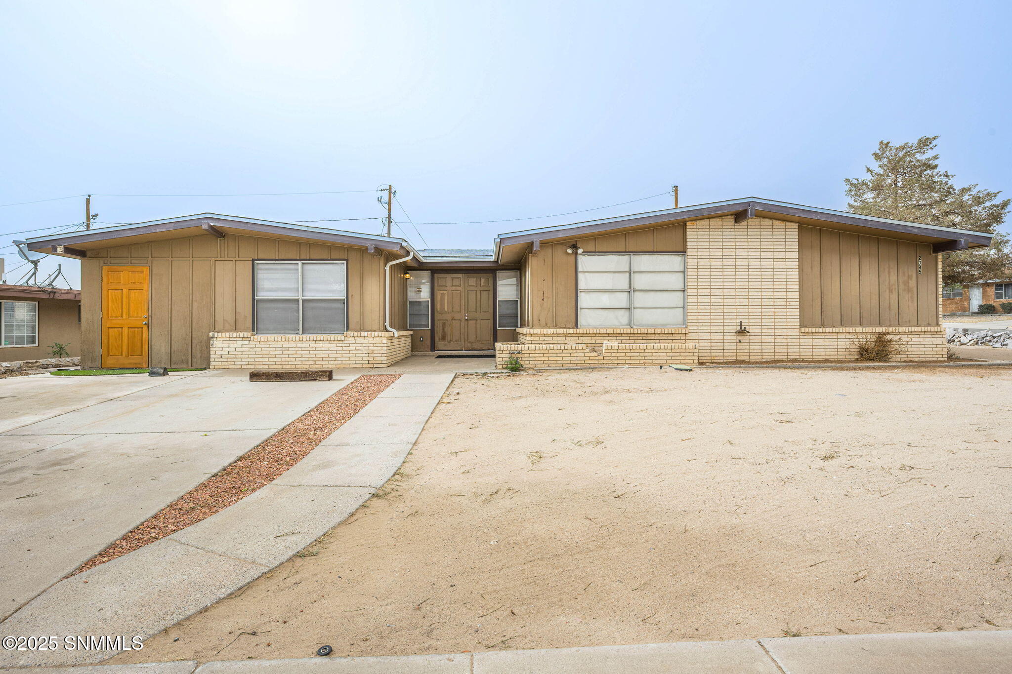 2095 Payne Ct Court Property Photo 1