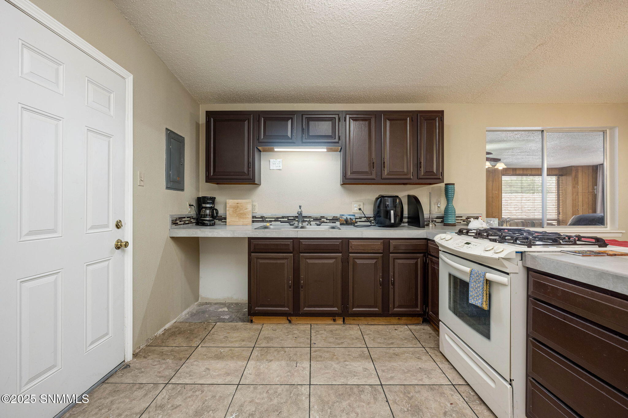 2095 Payne Ct Court Property Photo 10