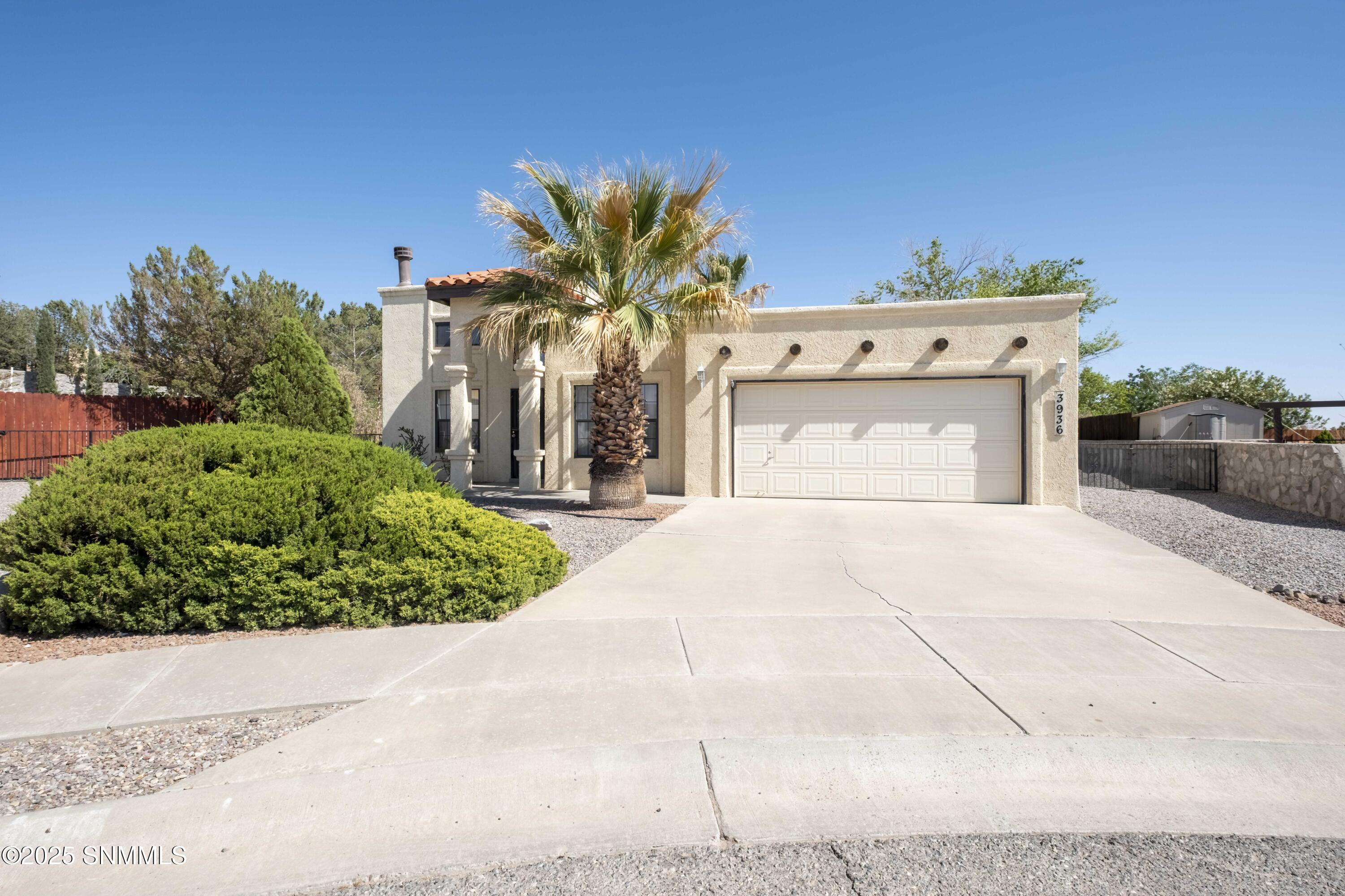 3936 Pineridge Property Photo 1