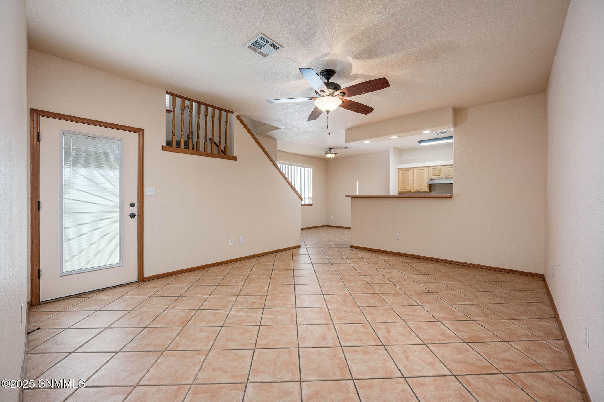 2353 Saturn Circle Property Photo 5