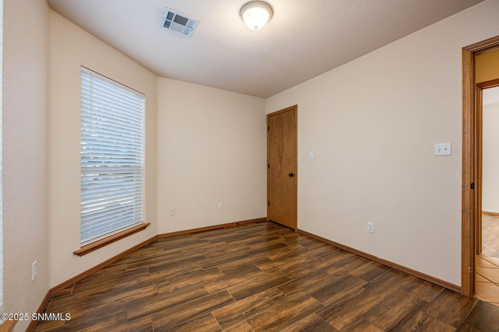 2353 Saturn Circle Property Photo 19