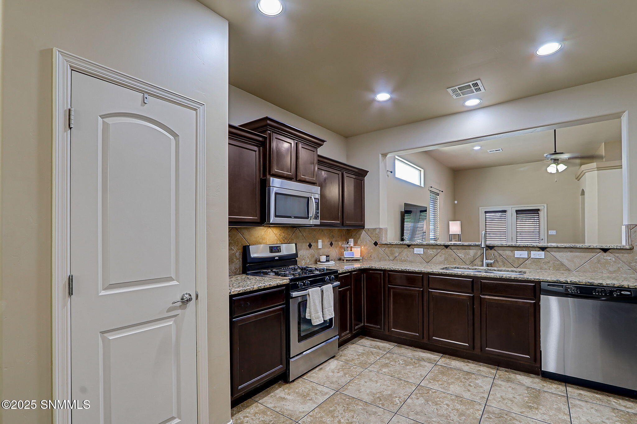 3961 Sombra Morada Road Property Photo 14