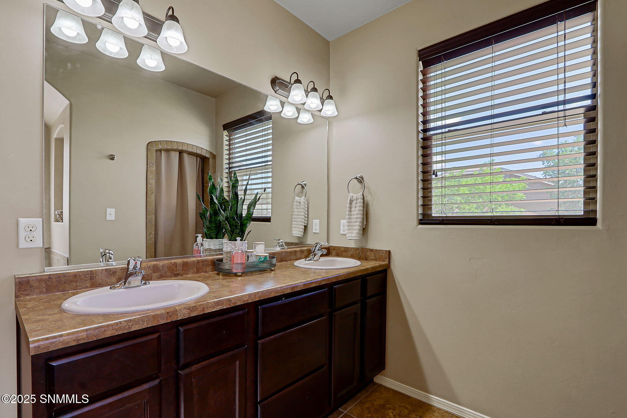3961 Sombra Morada Road Property Photo 26