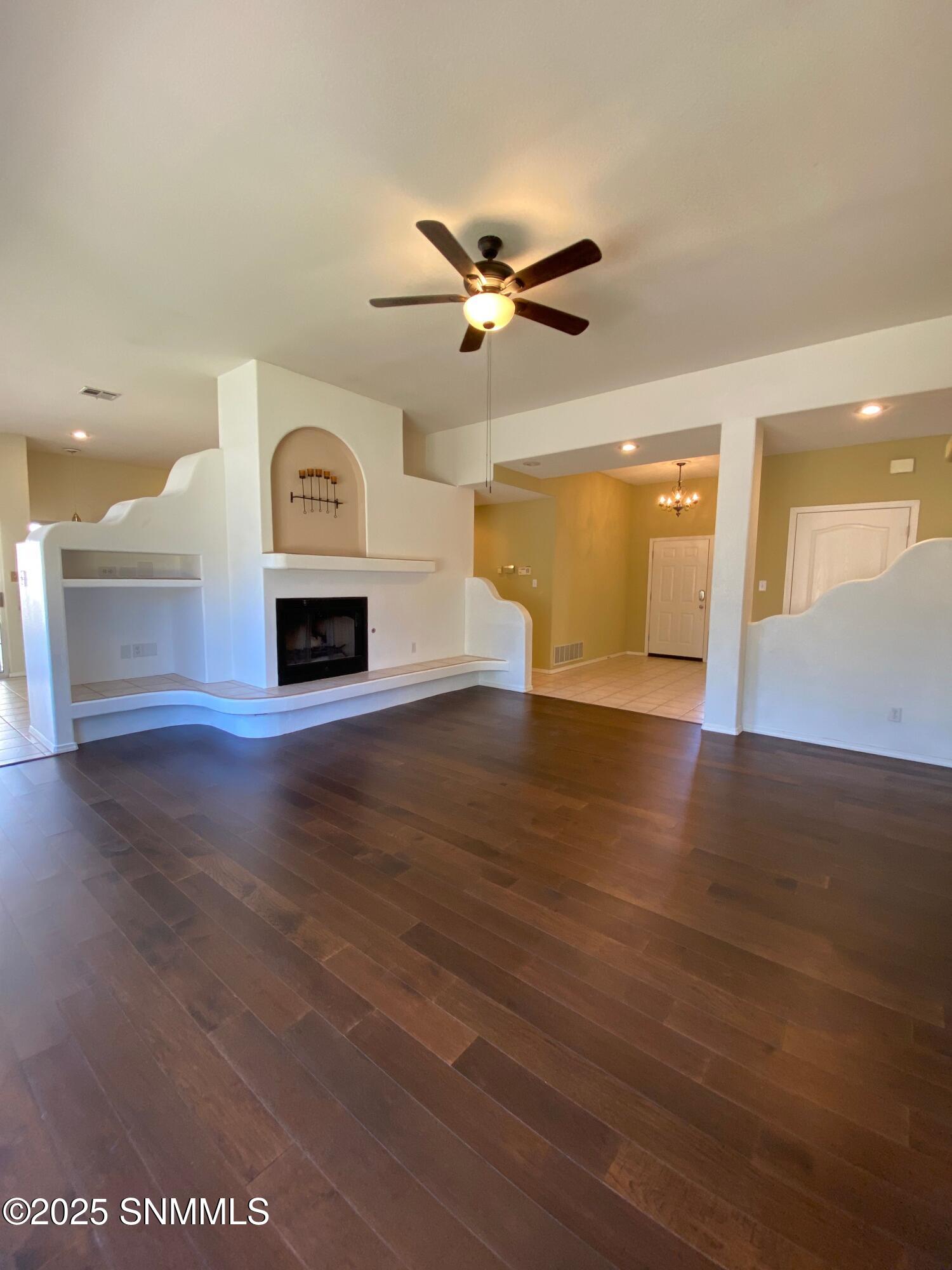 4475 Los Arboles Drive Property Photo 2