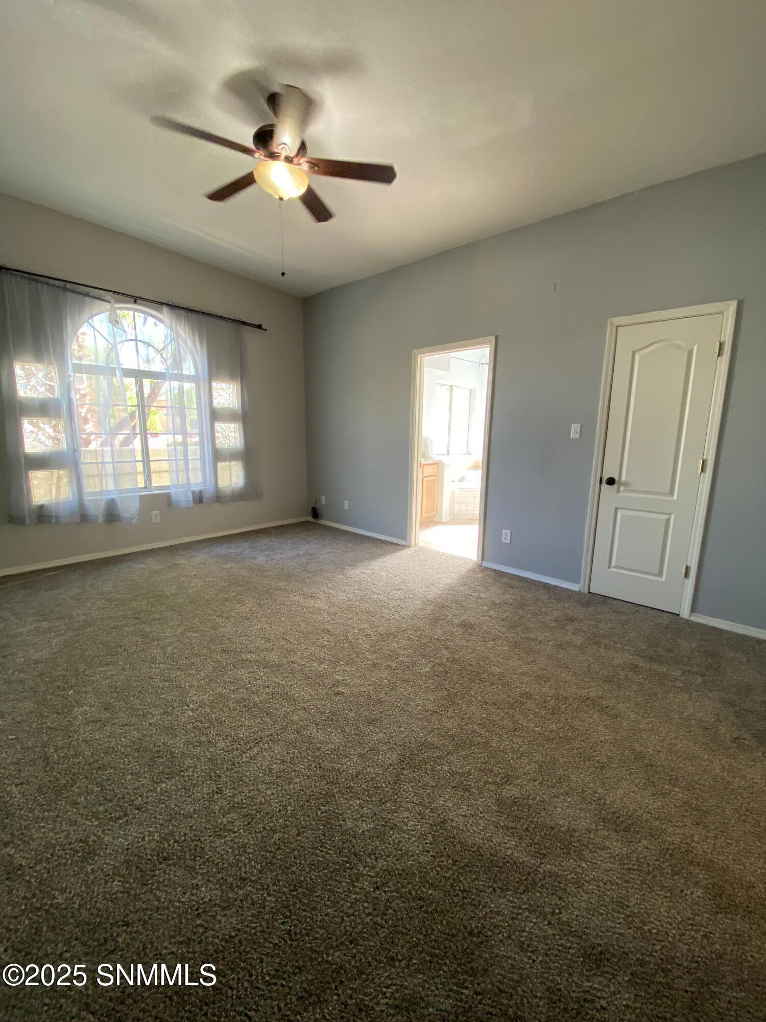 4475 Los Arboles Drive Property Photo 9