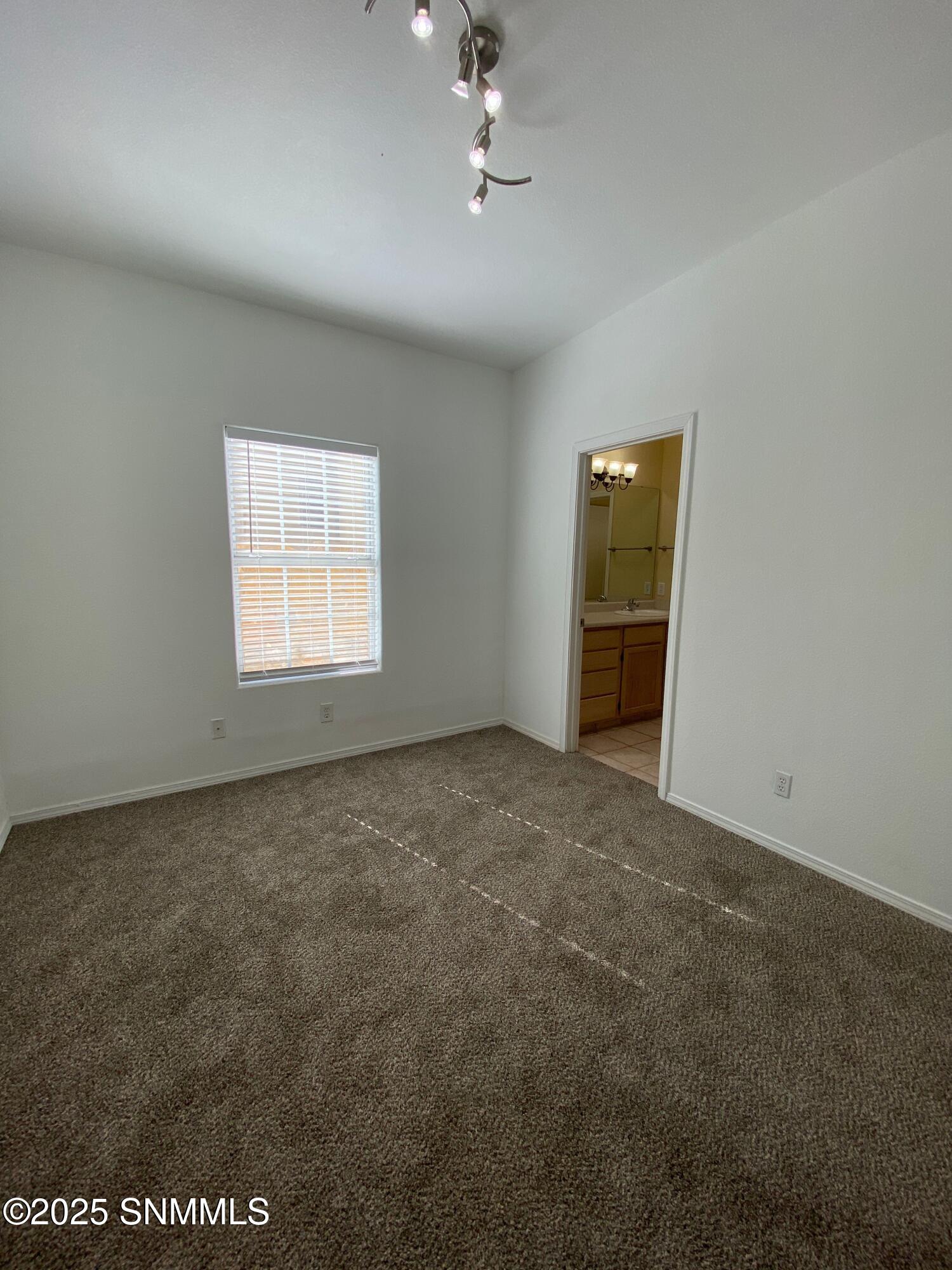 4475 Los Arboles Drive Property Photo 15