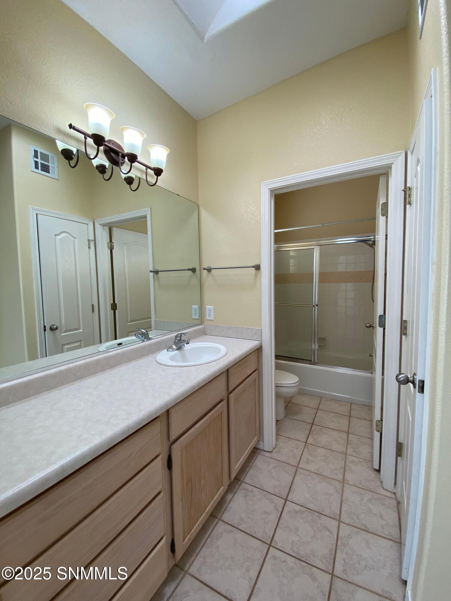 4475 Los Arboles Drive Property Photo 16