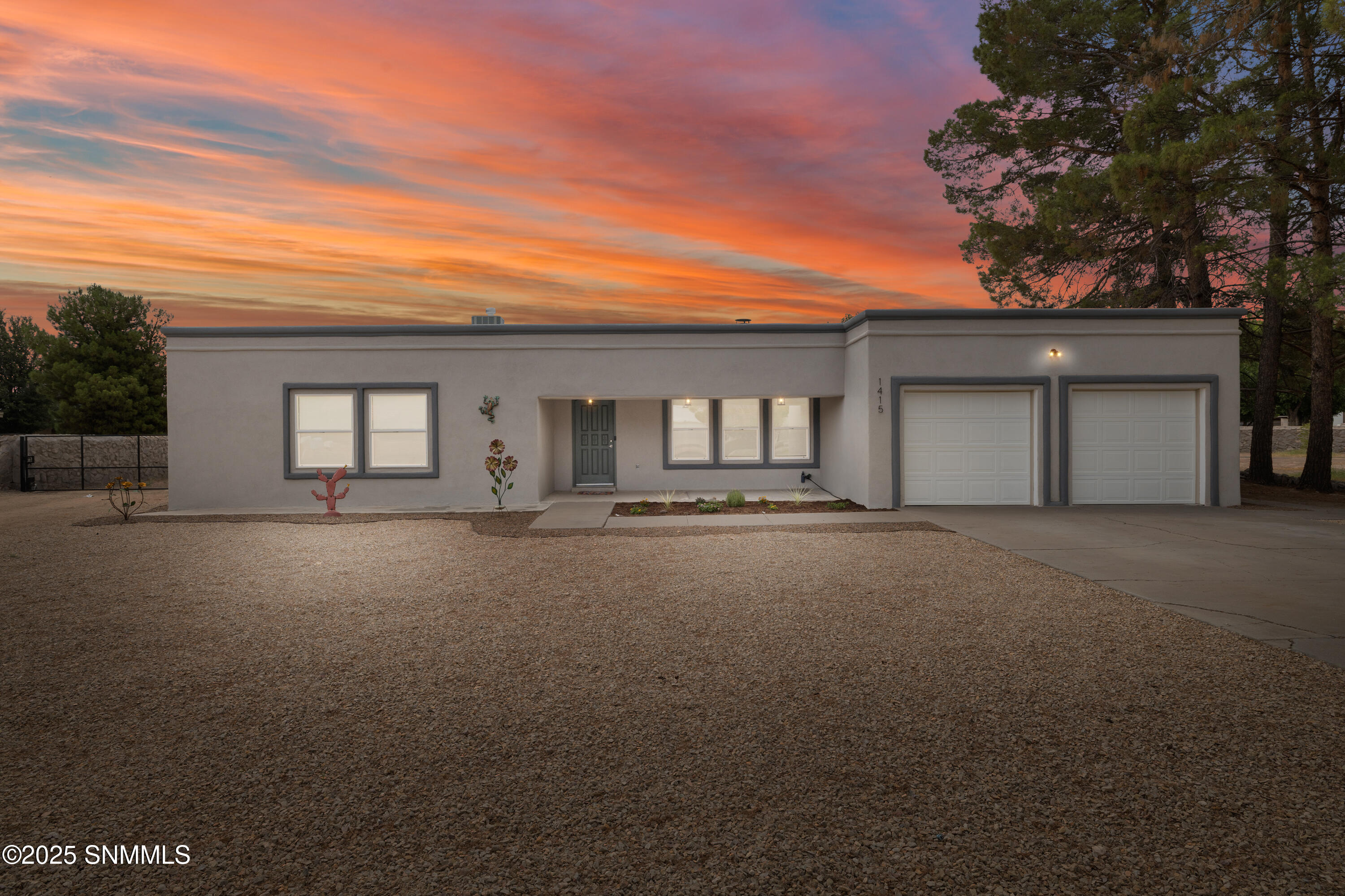 1415 Tierra Del Sol Drive Property Photo 2