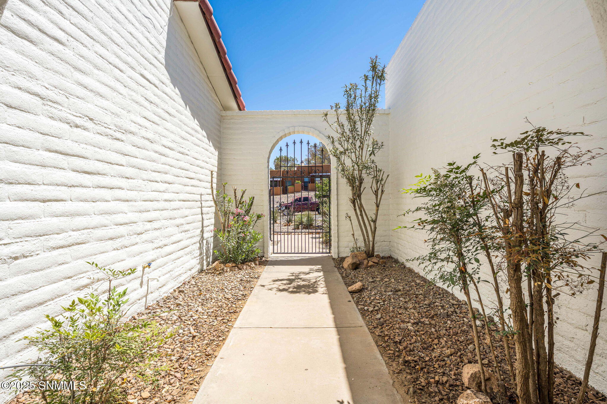 810 Mormon Place A Property Photo 6