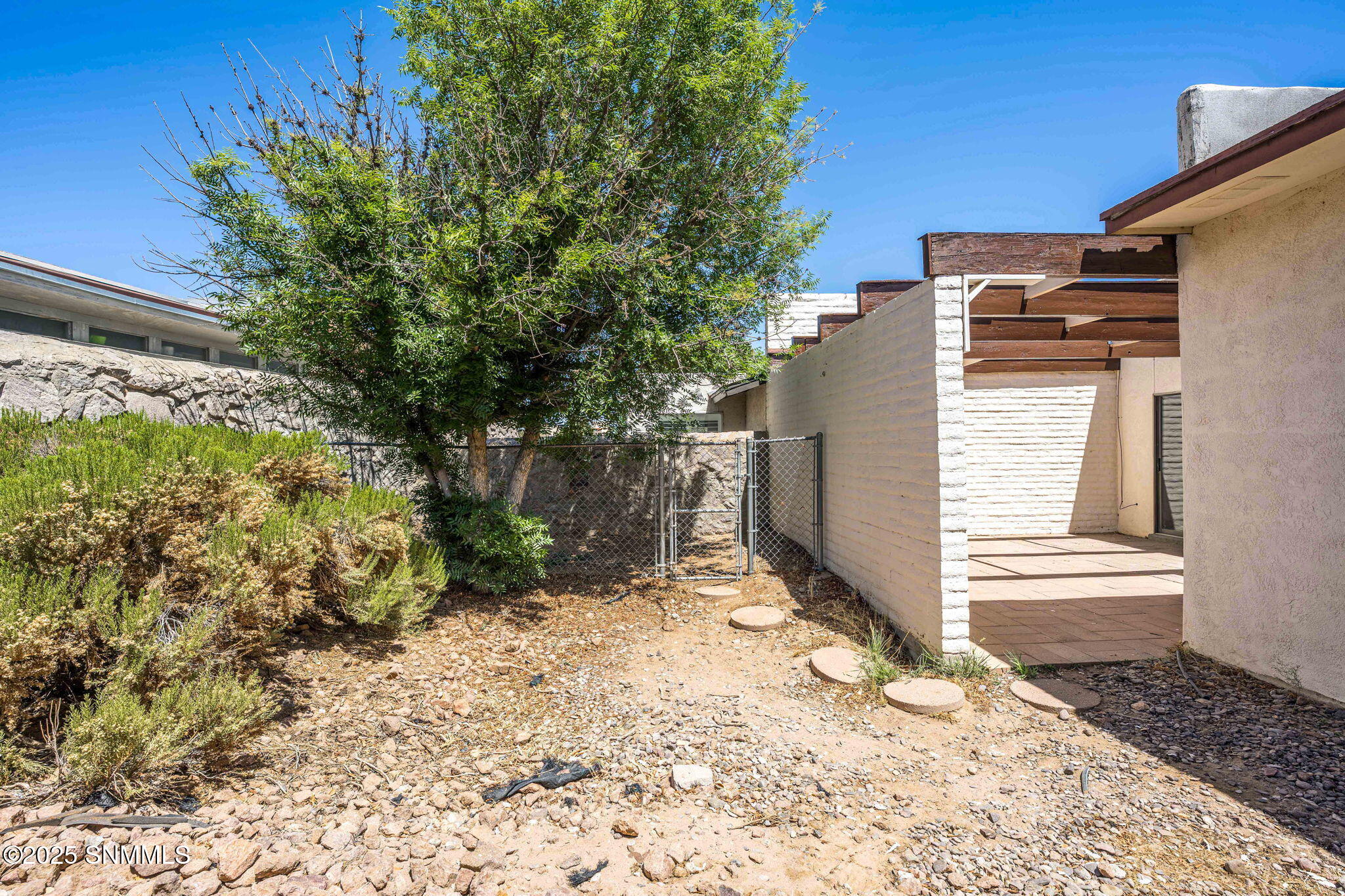 810 Mormon Place A Property Photo 34