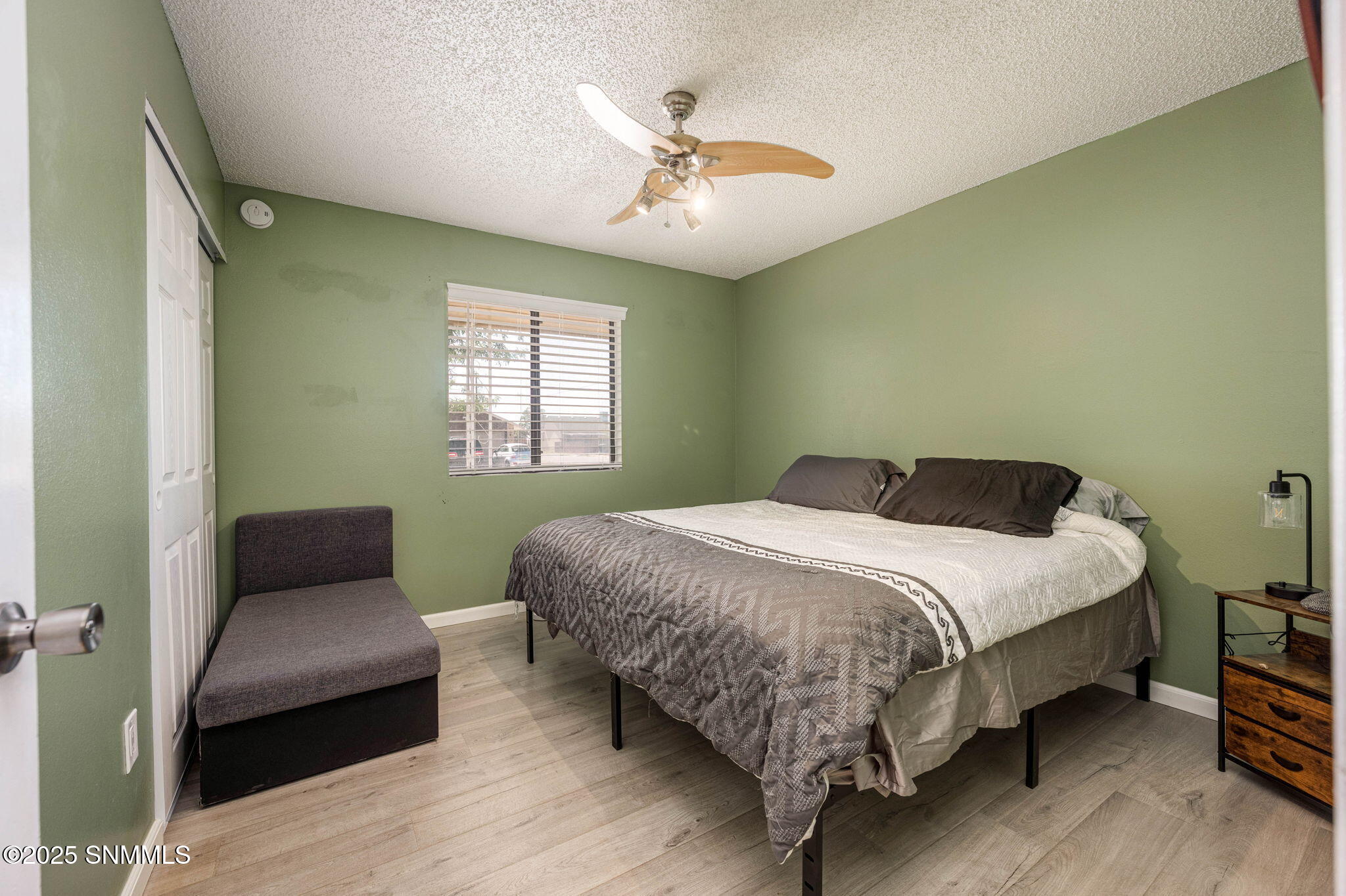 2412 Iowa Avenue Property Photo 19