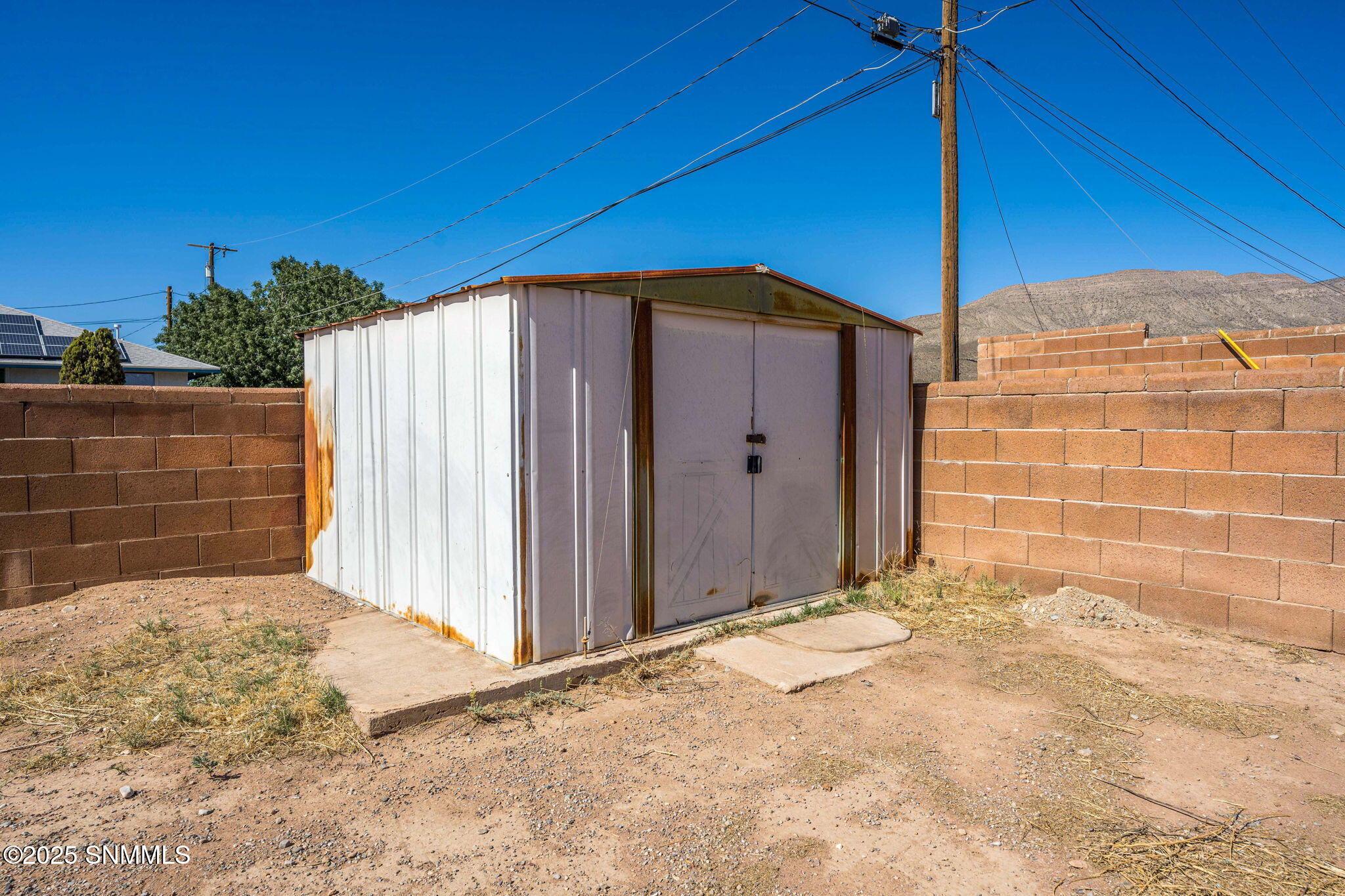2412 Iowa Avenue Property Photo 40