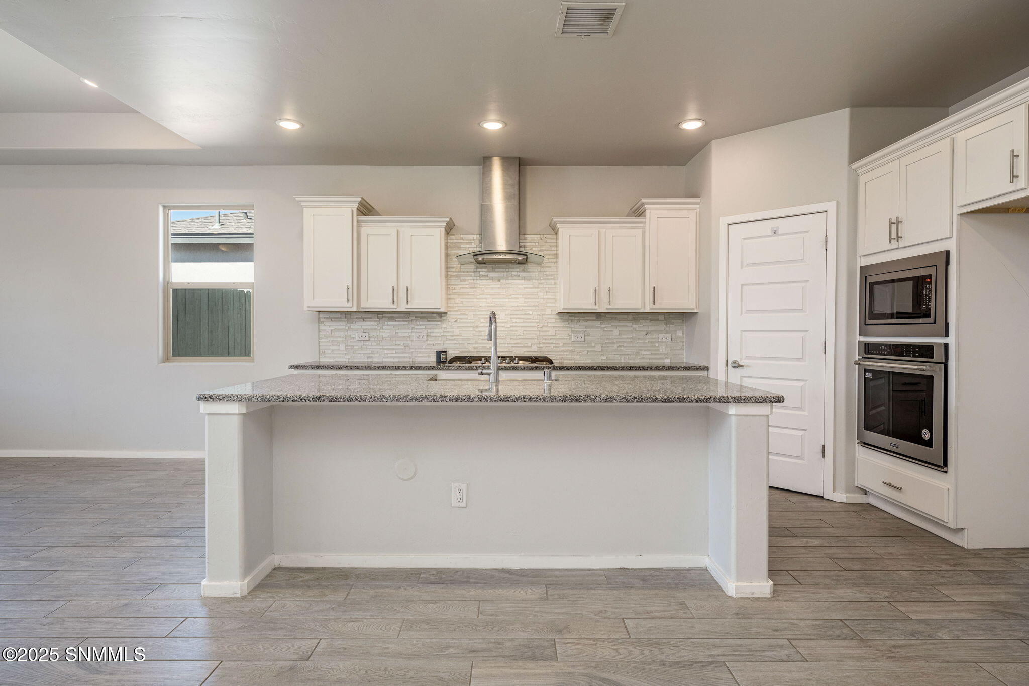 4632 Toluca Avenue Property Photo 8