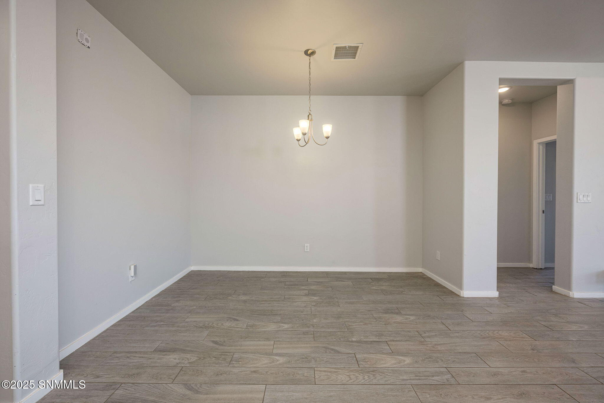 4632 Toluca Avenue Property Photo 13