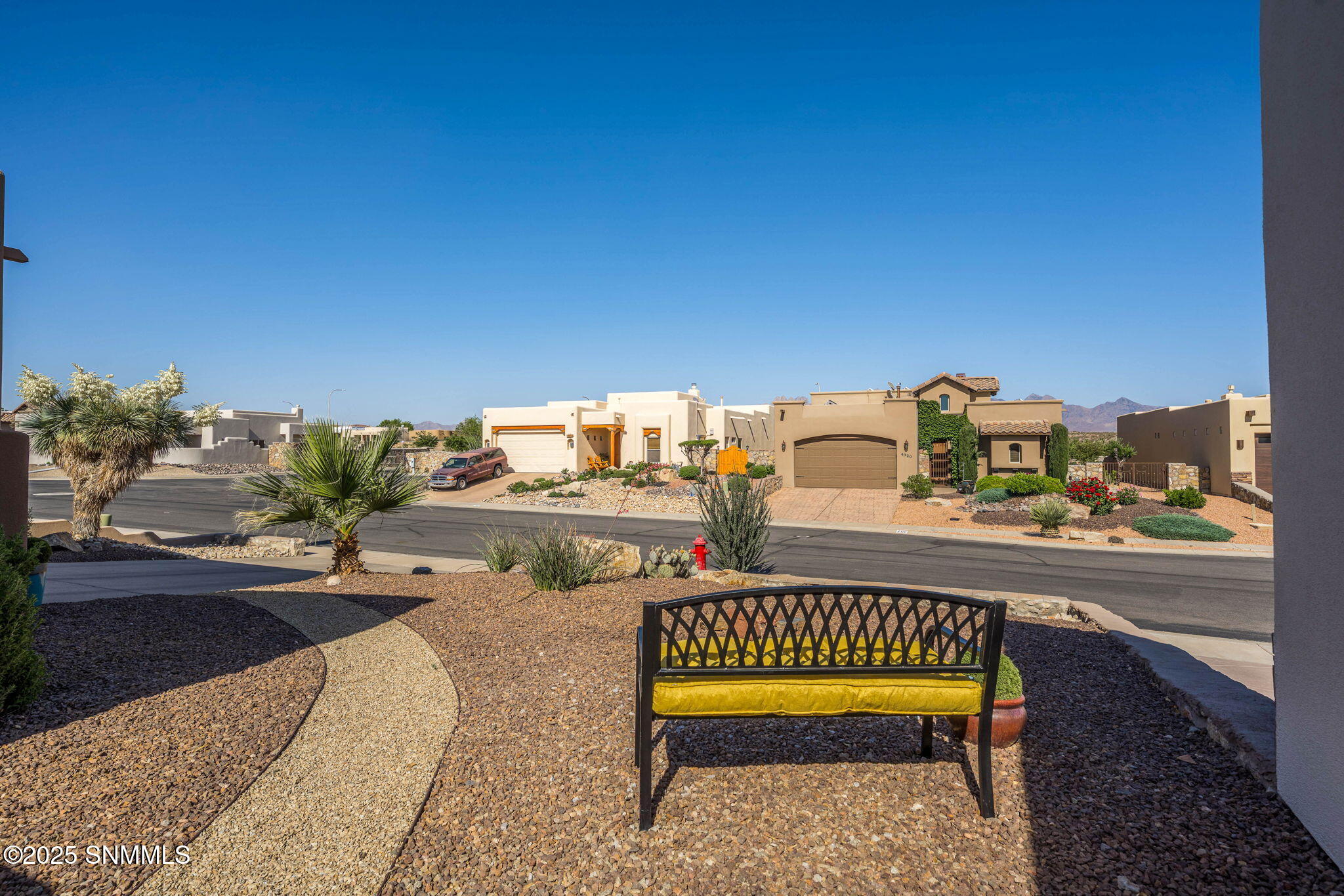 4325 Hopi Court Property Photo 4