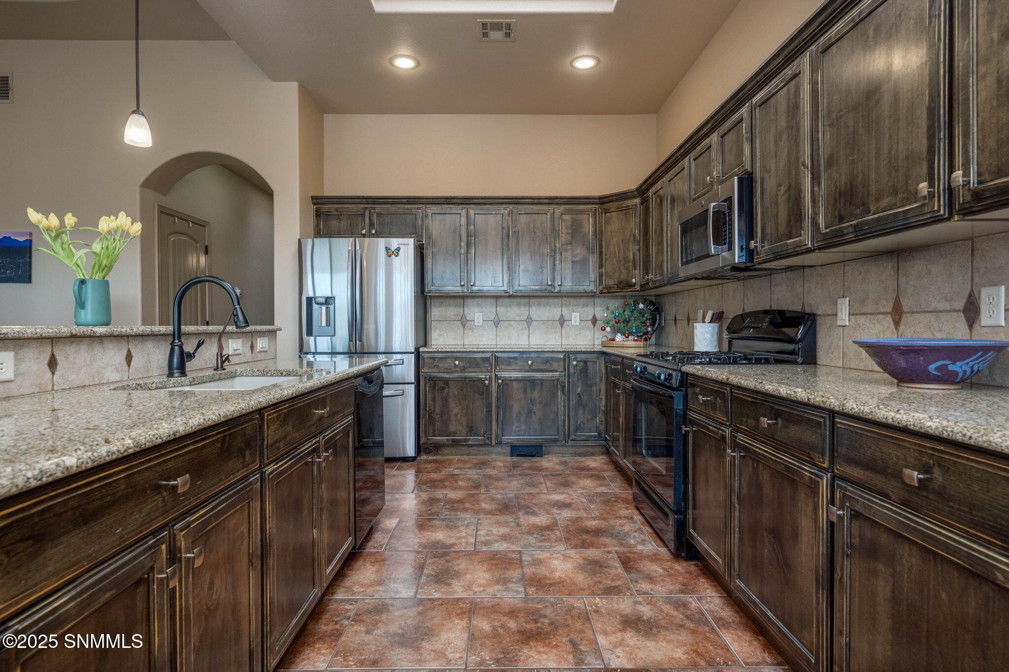 4325 Hopi Court Property Photo 12