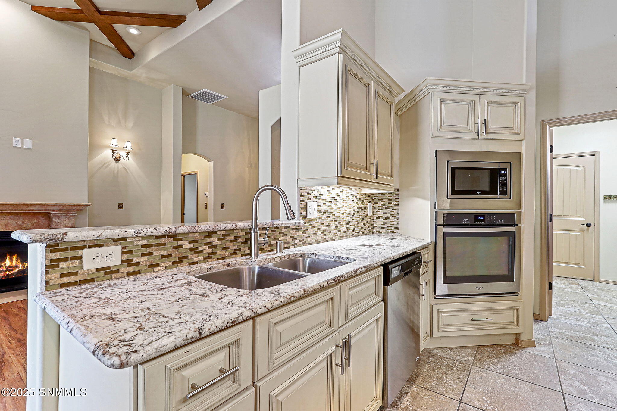 3717 Santa Minerva Avenue Property Photo 13