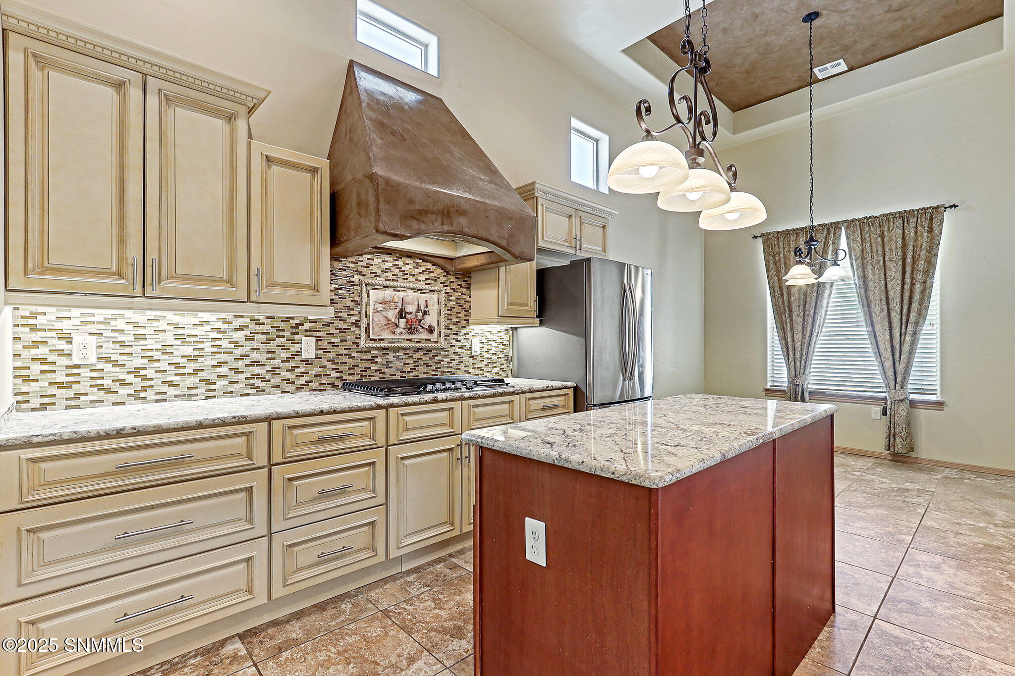 3717 Santa Minerva Avenue Property Photo 15