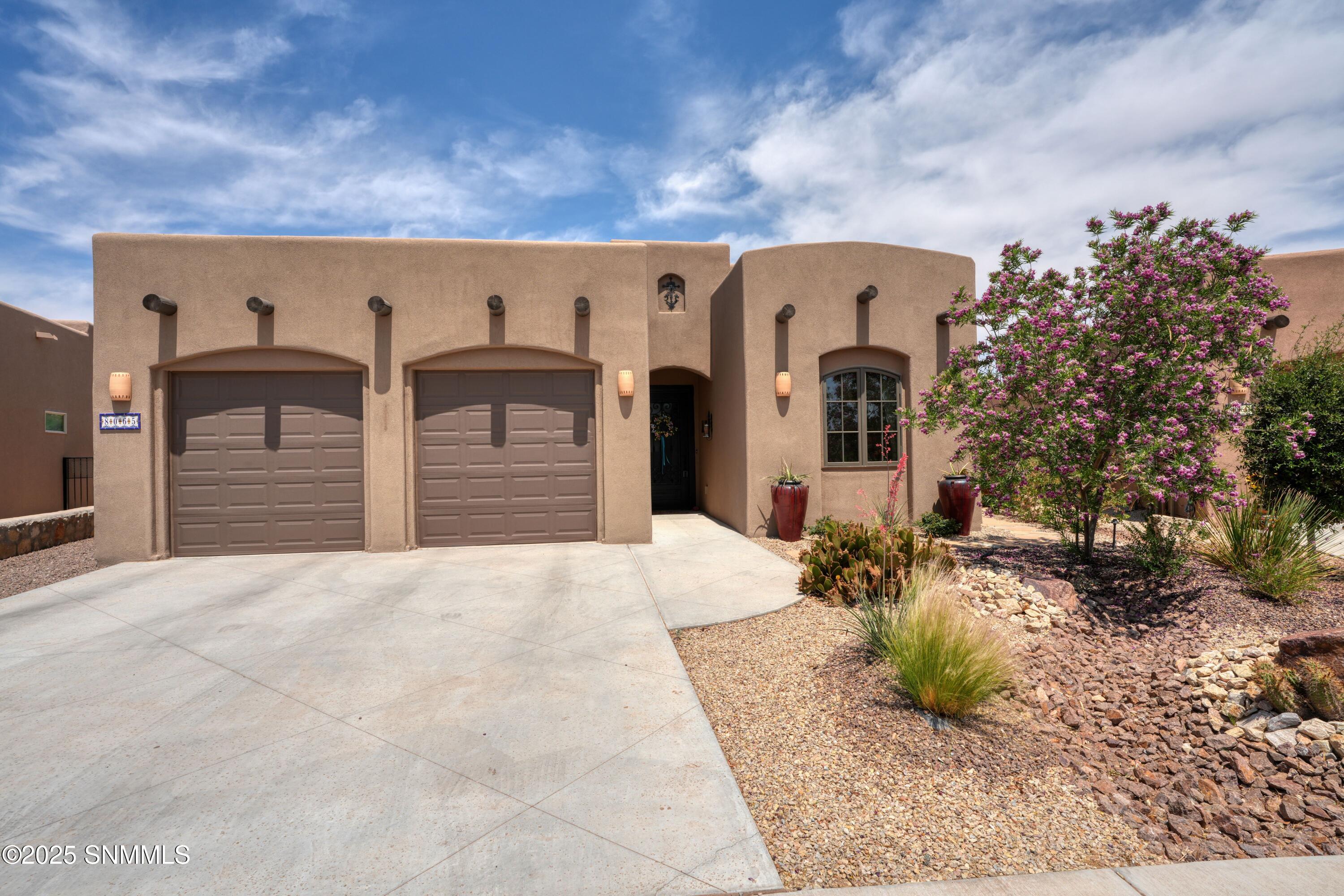 8065 Willow Bloom Circle Property Photo 1
