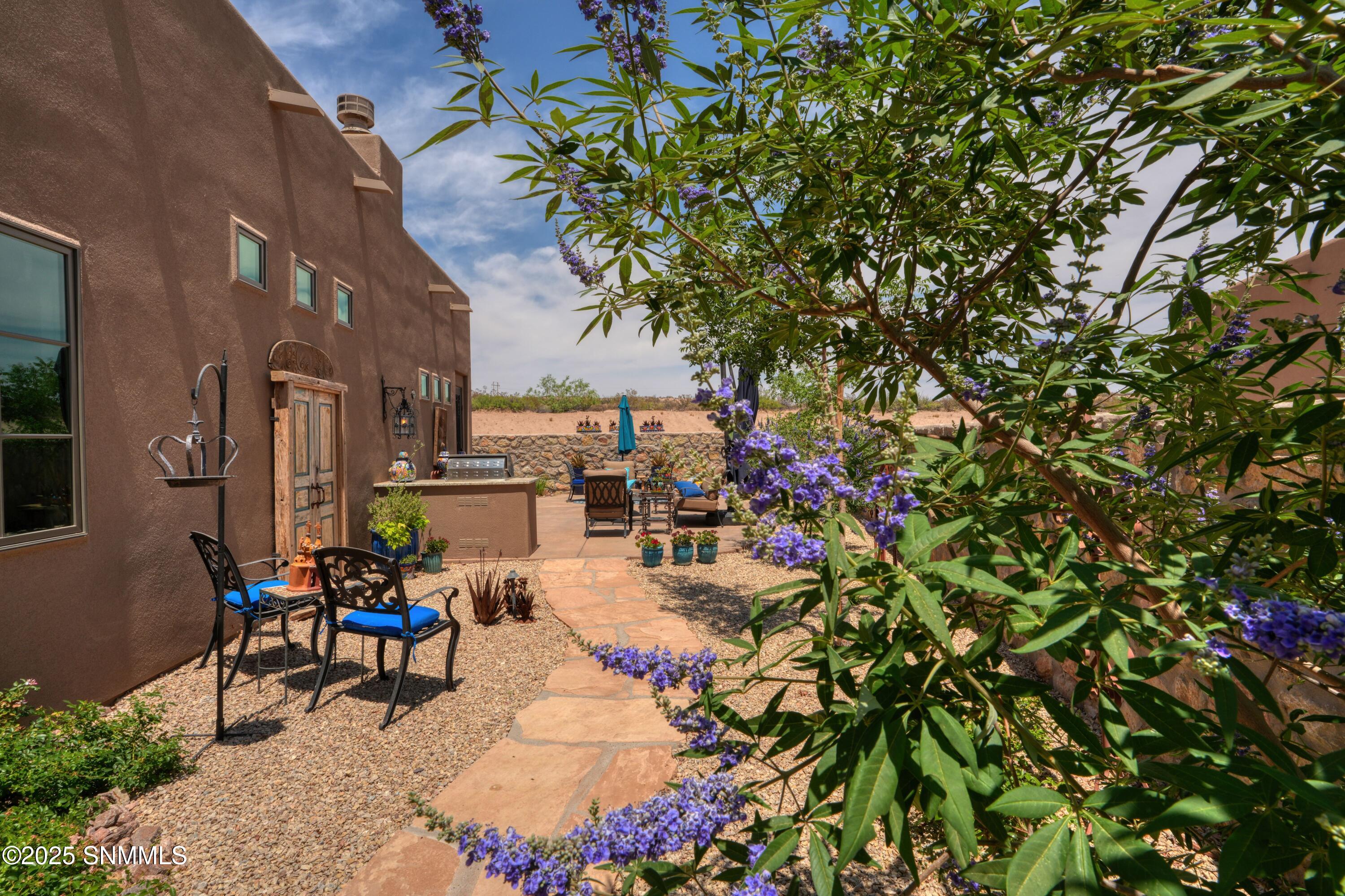 8065 Willow Bloom Circle Property Photo 49