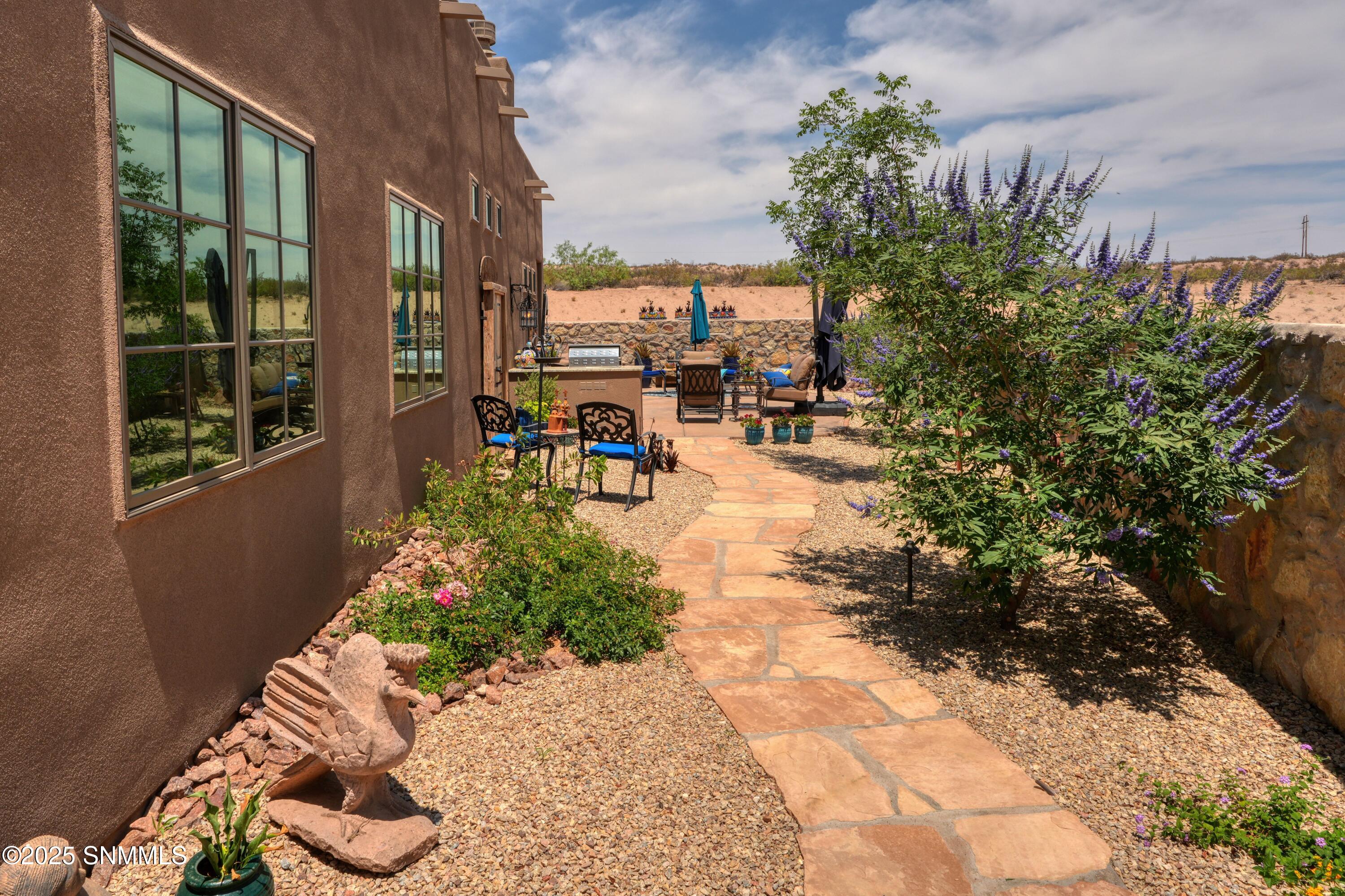 8065 Willow Bloom Circle Property Photo 64