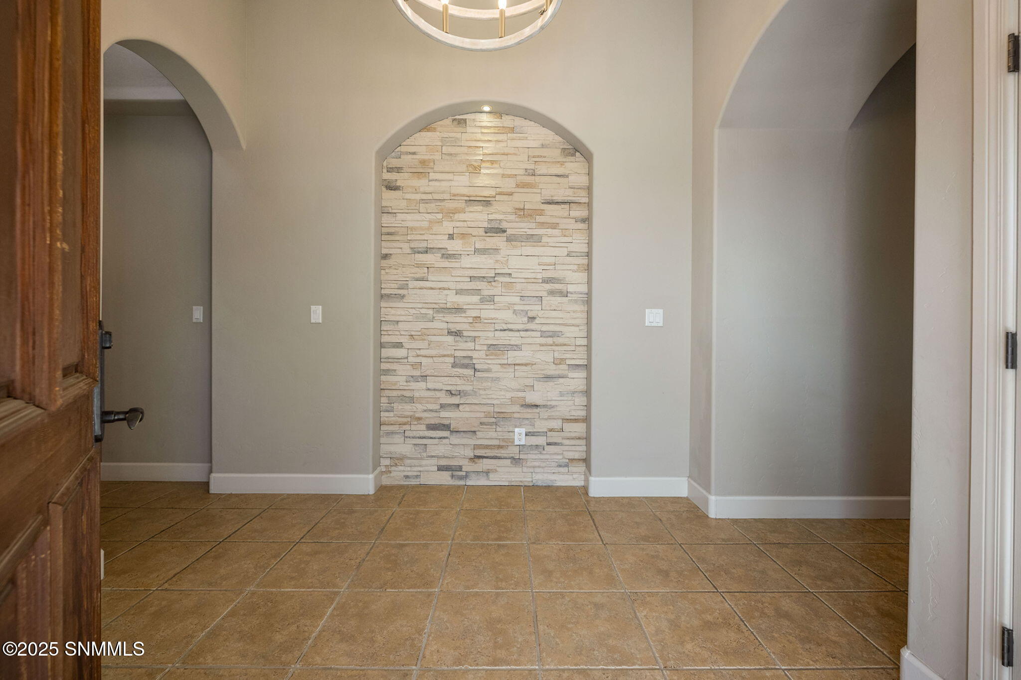 3827 Yellowstone Drive Property Photo 13