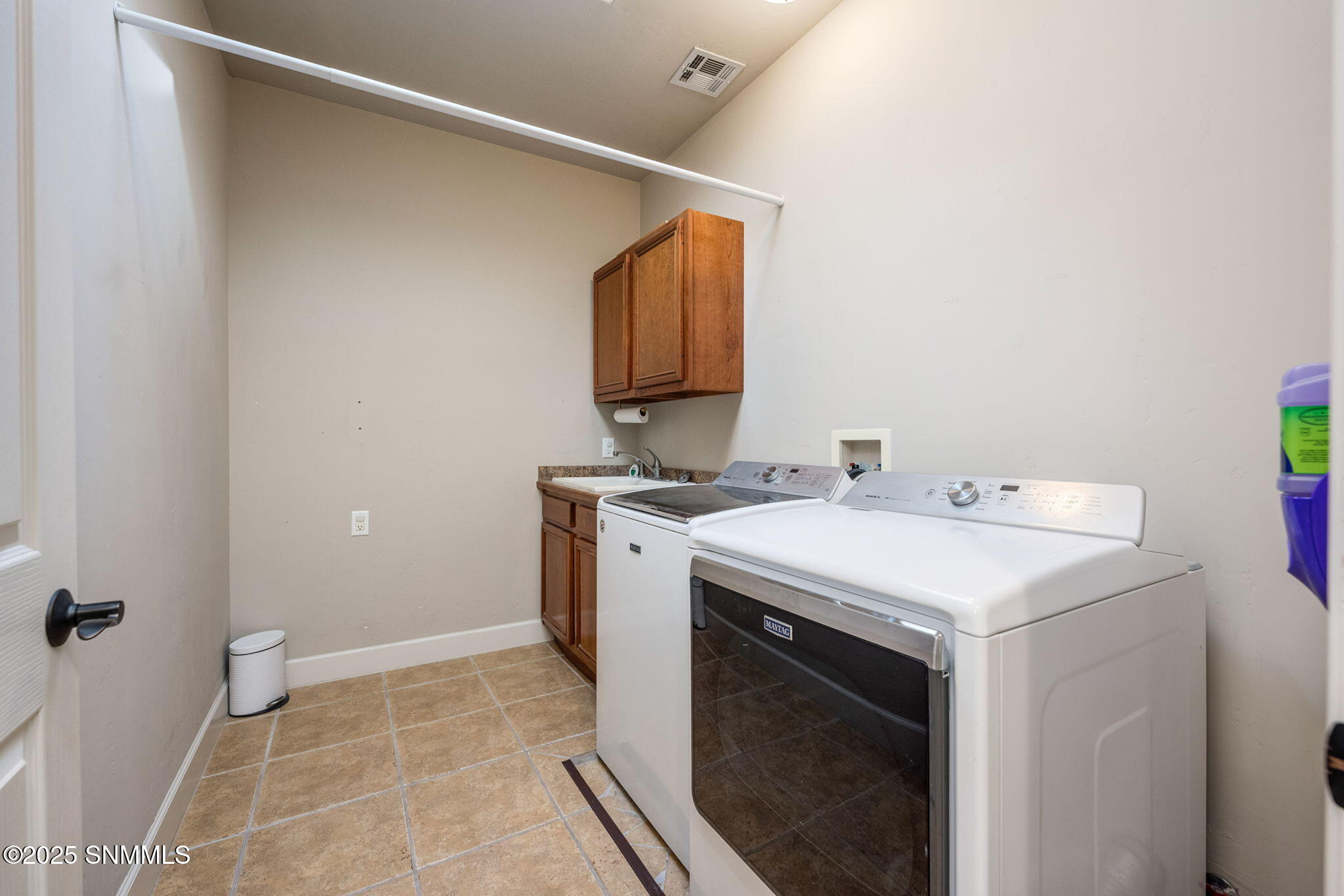 3827 Yellowstone Drive Property Photo 46