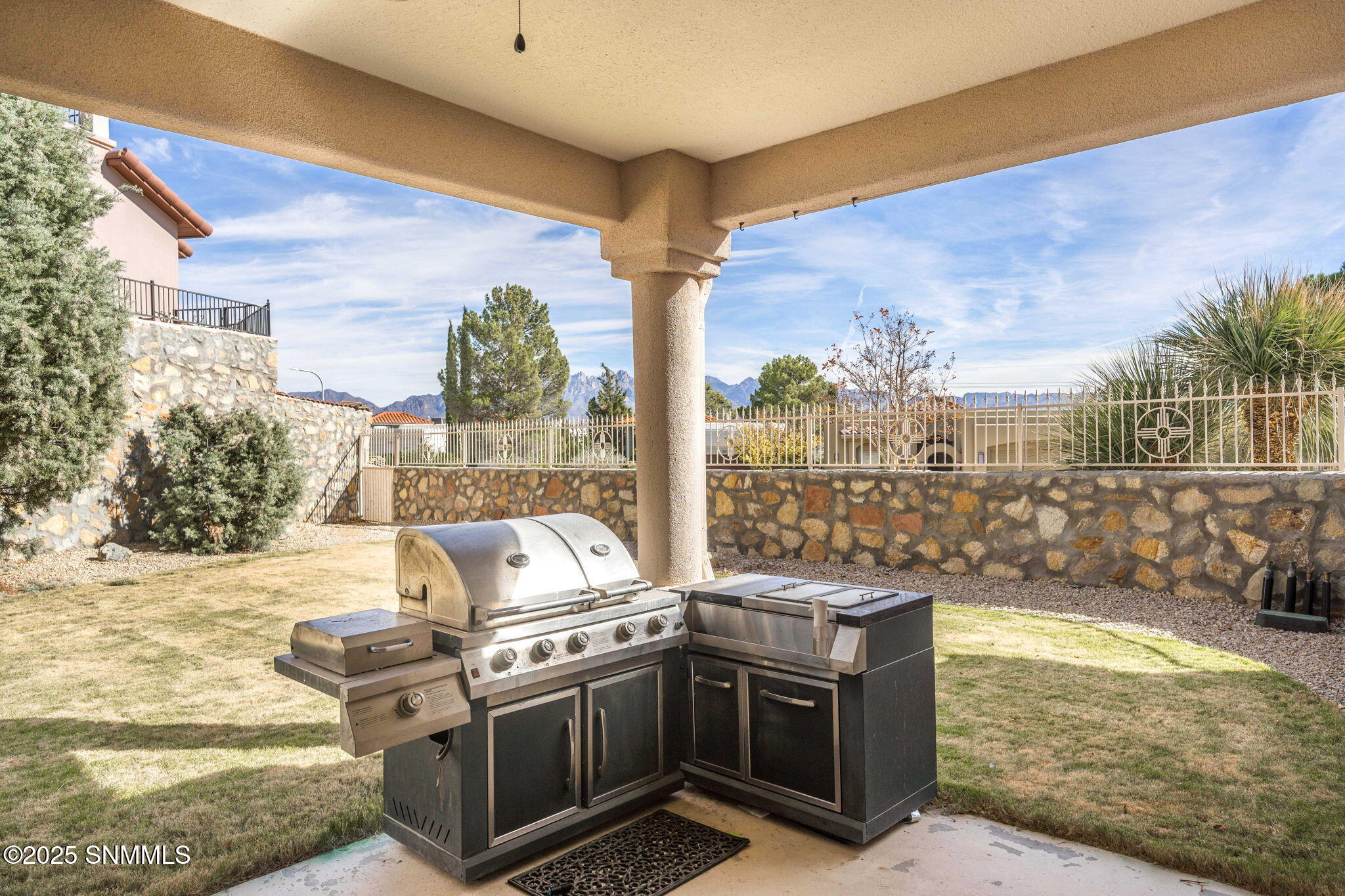 3827 Yellowstone Drive Property Photo 48