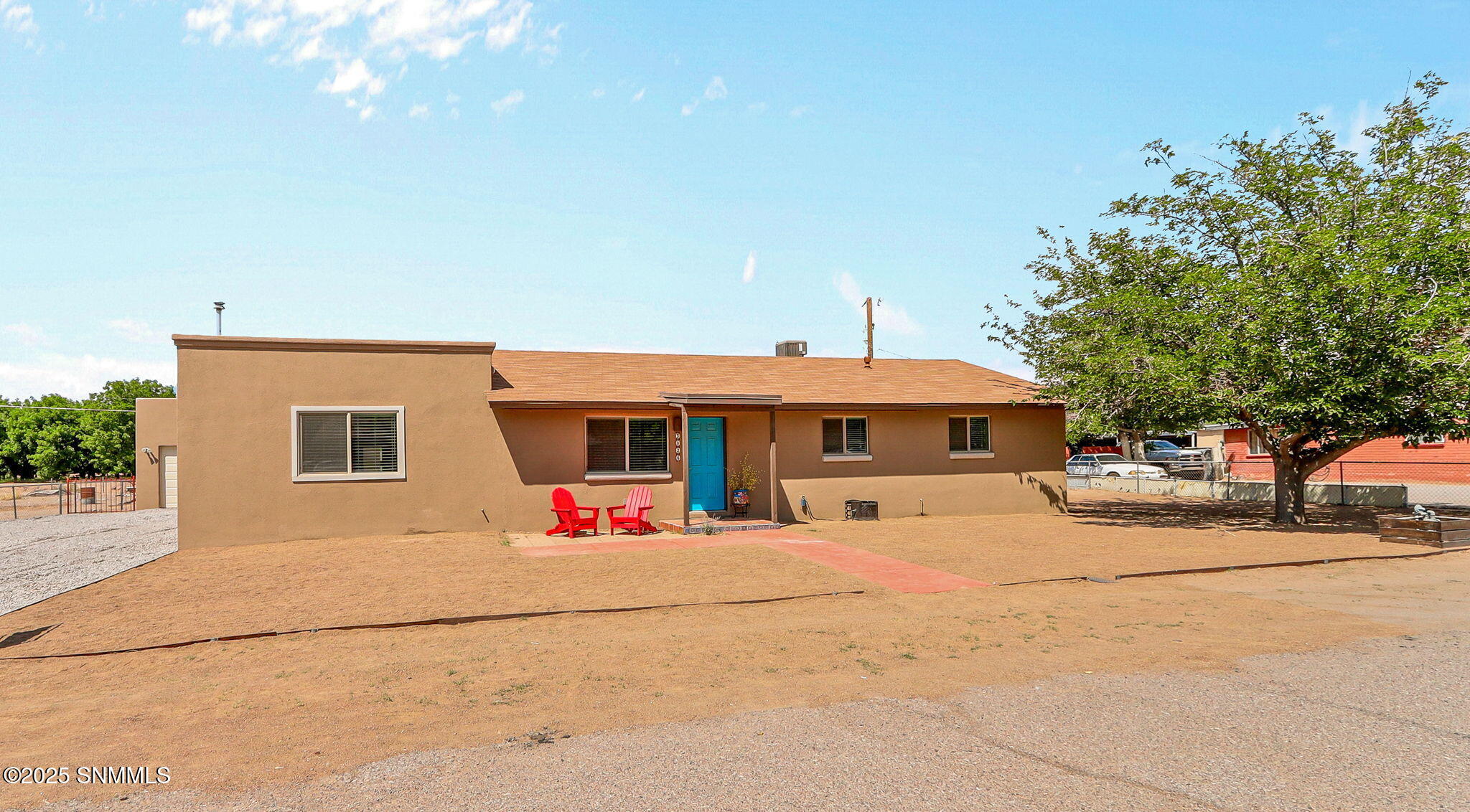 3026 Los Arenales Street Property Photo 13