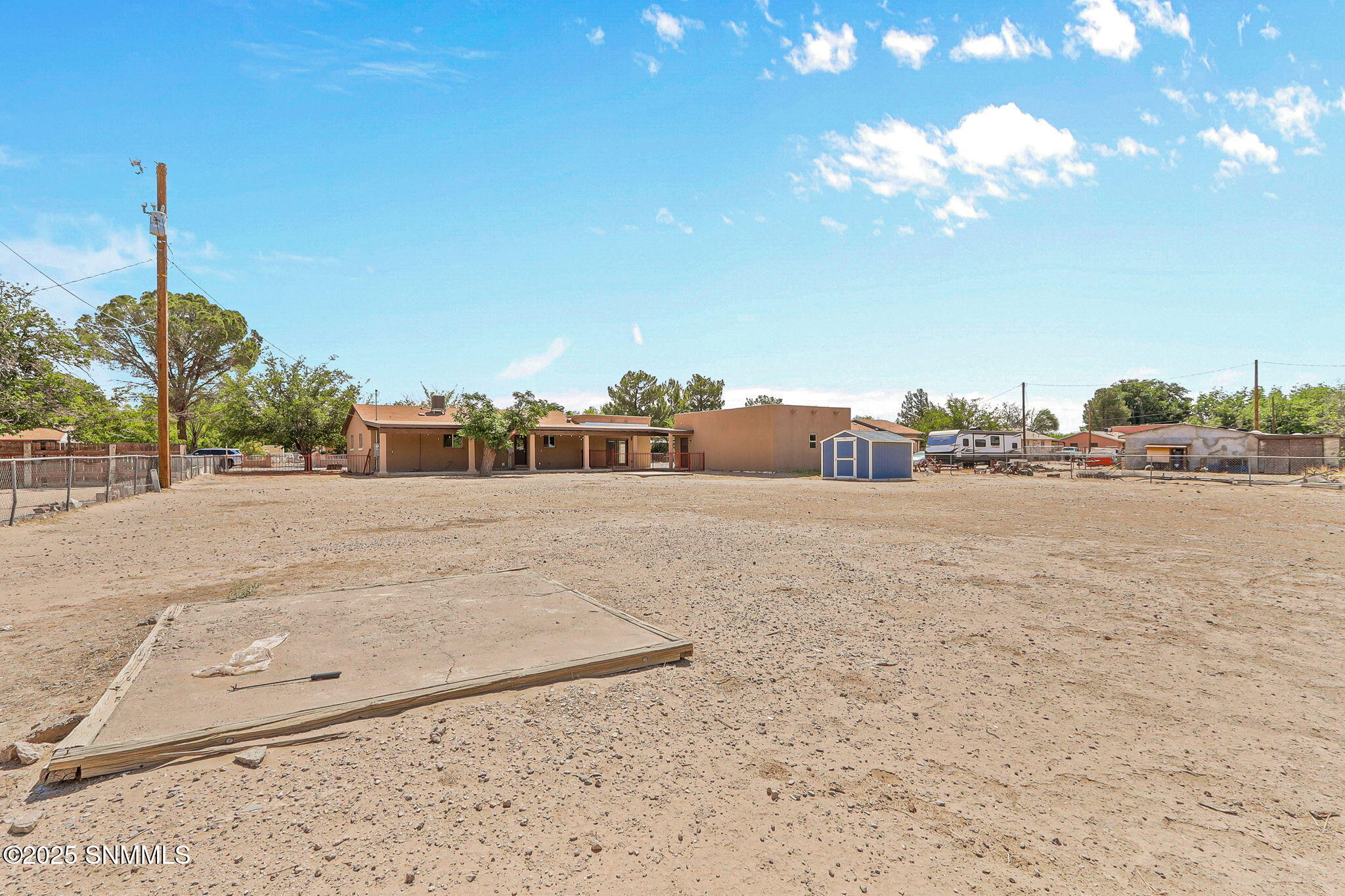 3026 Los Arenales Street Property Photo 18