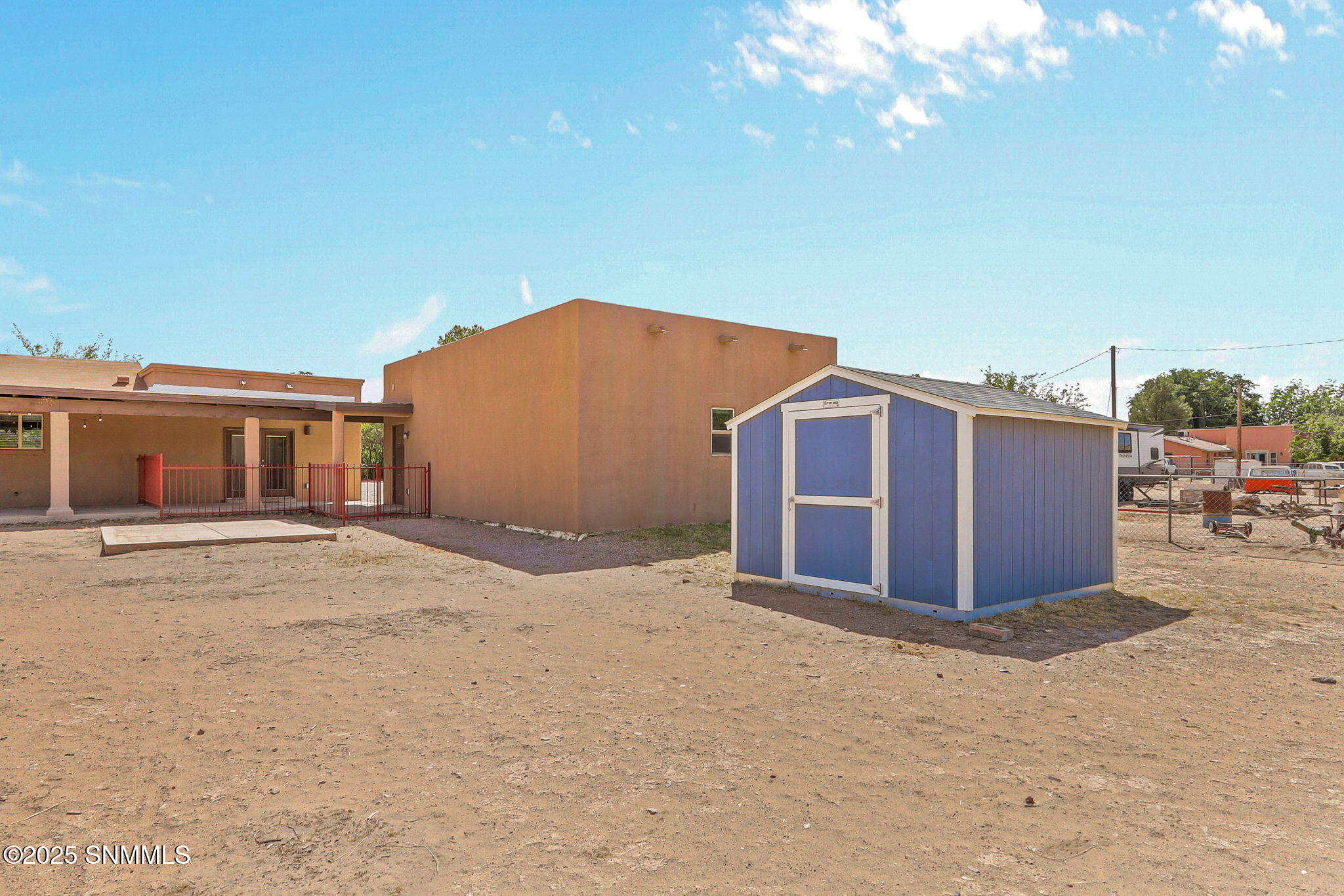 3026 Los Arenales Street Property Photo 21