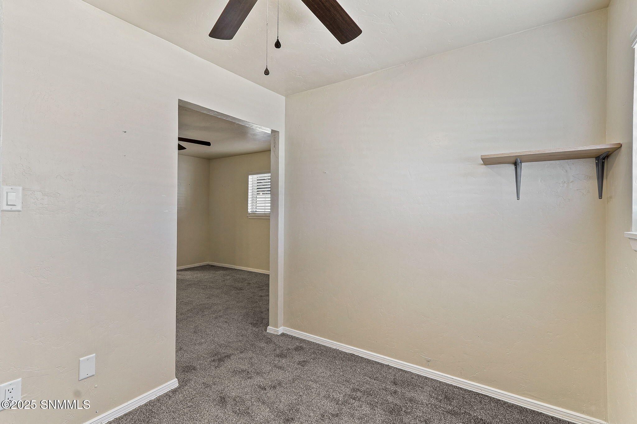 3026 Los Arenales Street Property Photo 28