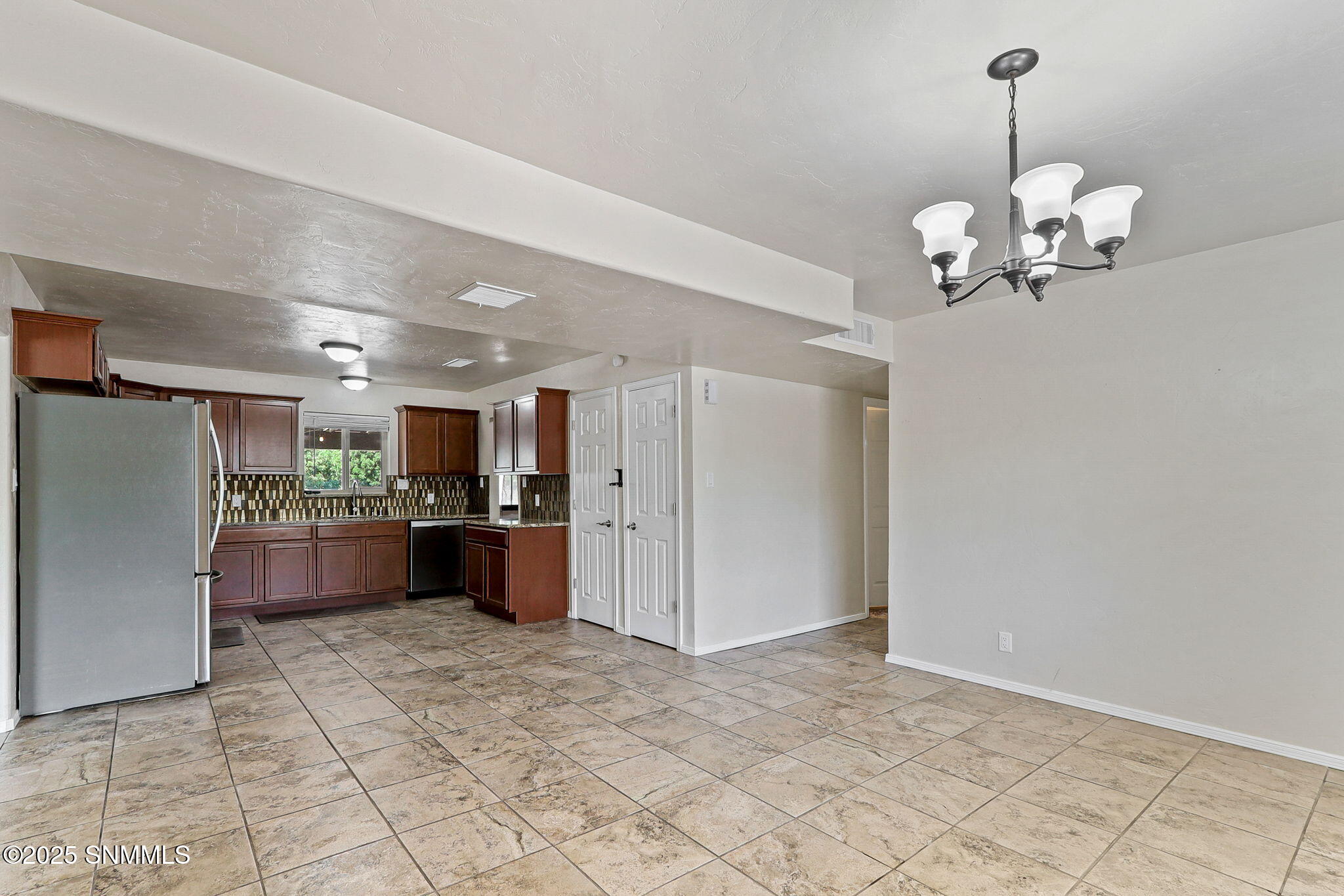 3026 Los Arenales Street Property Photo 37